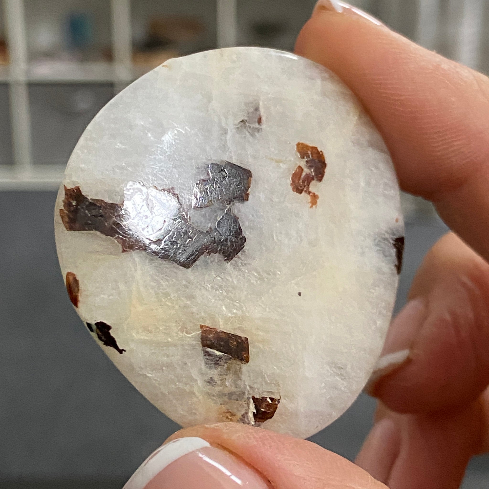 Cryolite Palmstone with Siderite Inclusions - Greenland
