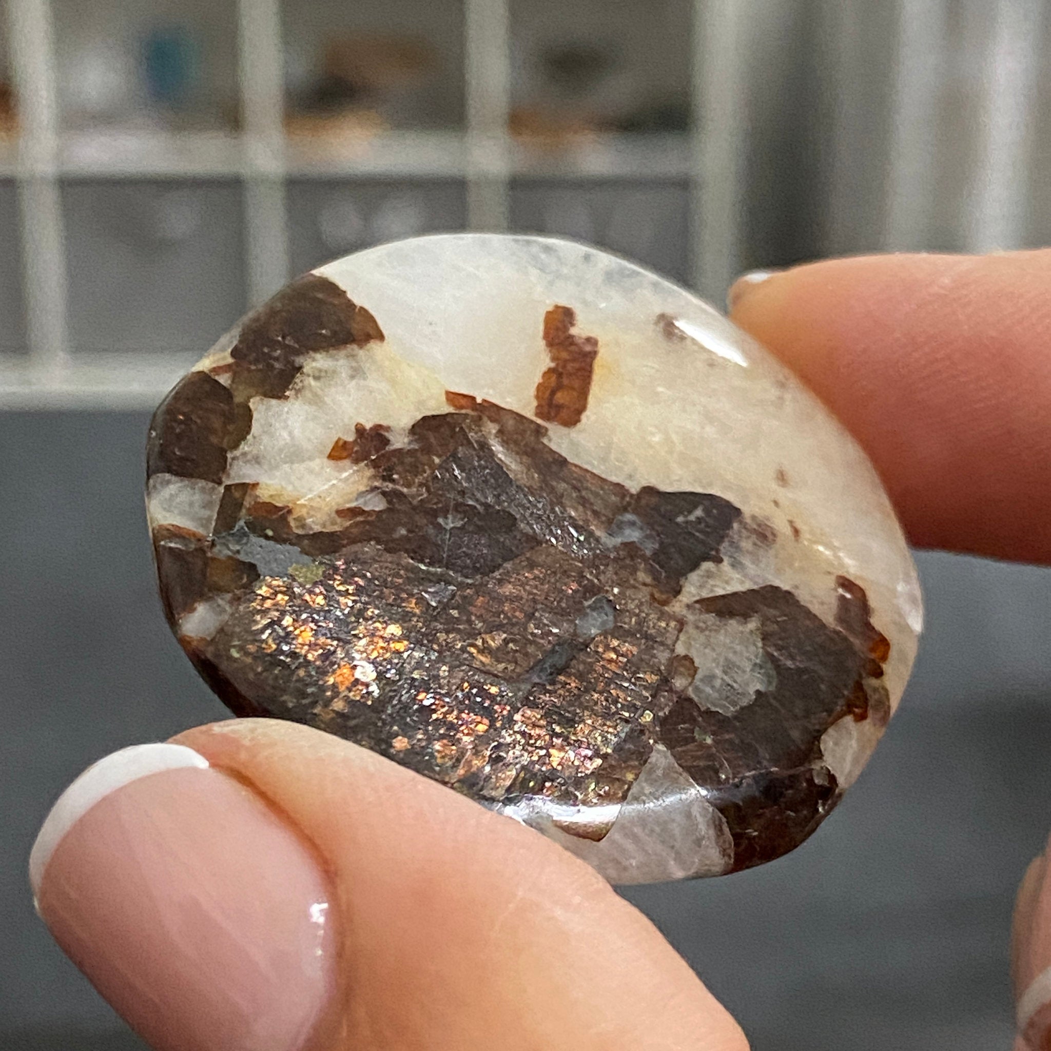 Cryolite Palmstone with Siderite Inclusions - Greenland