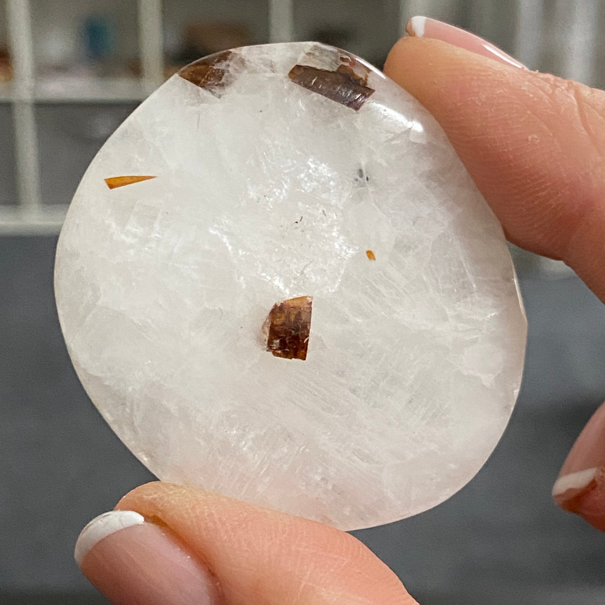 Cryolite Palmstone with Siderite Inclusions - Greenland