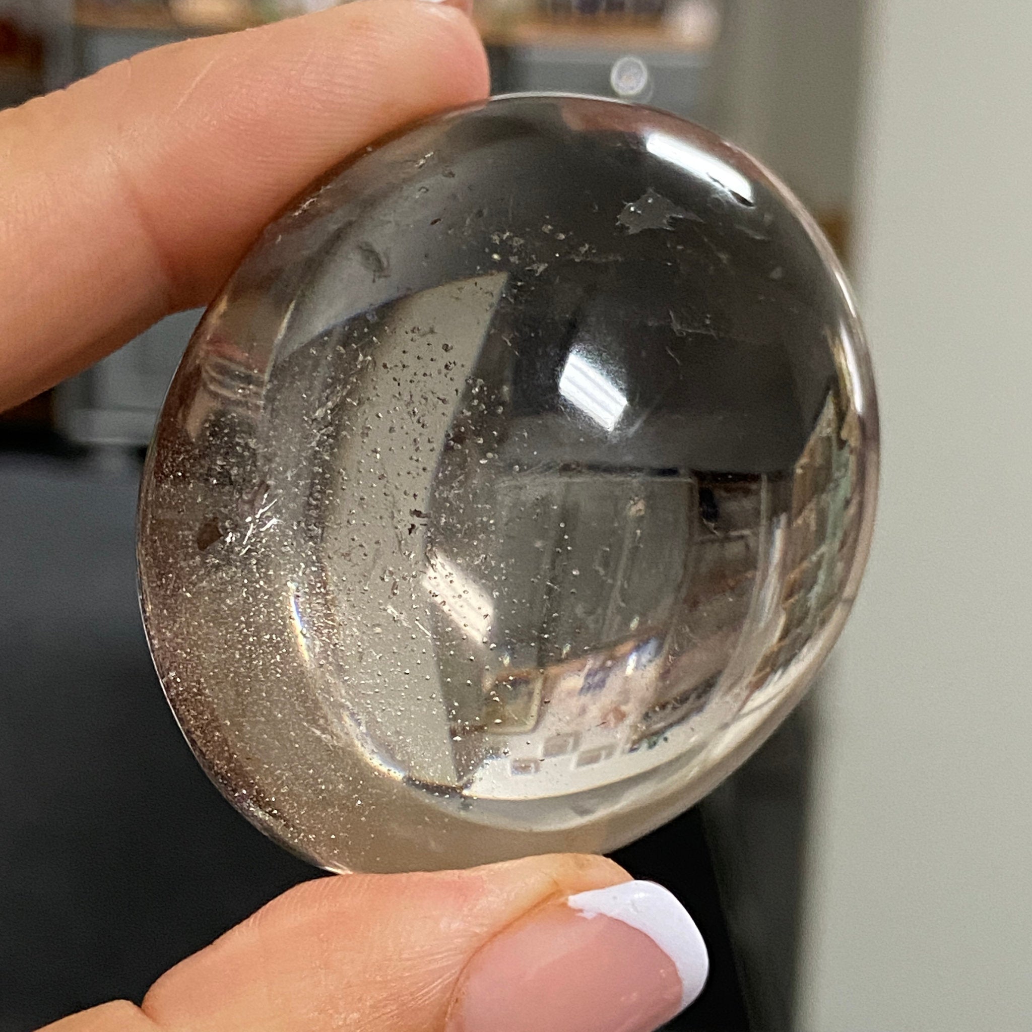 Smoky Quartz Palmstone – AAA Grade, Madagascar