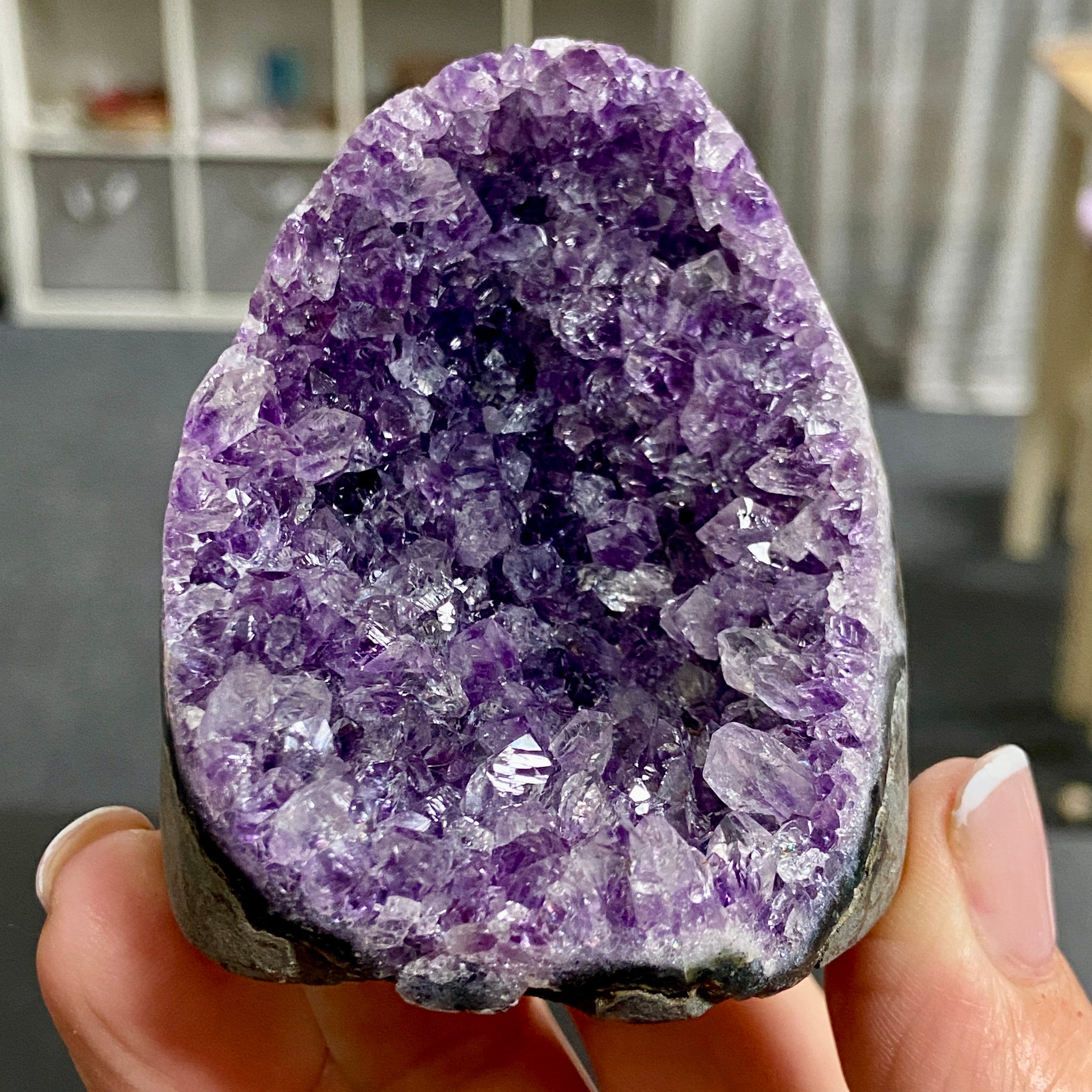 Uruguayan Amethyst Cut Base