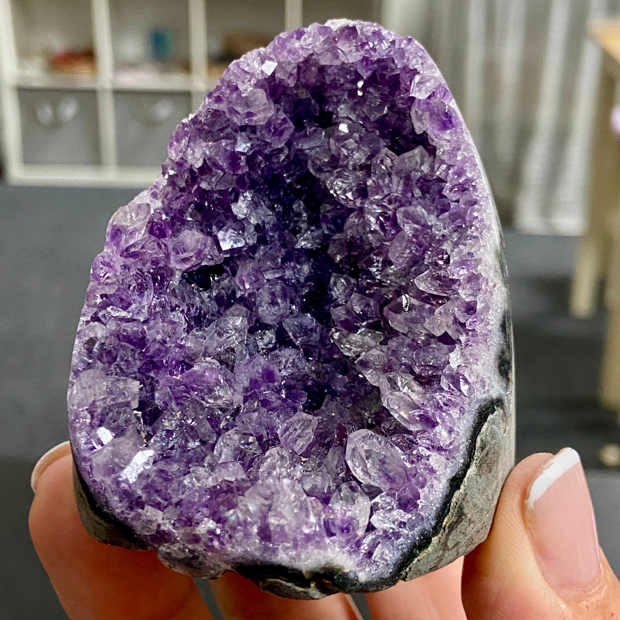 Uruguayan Amethyst Cut Base