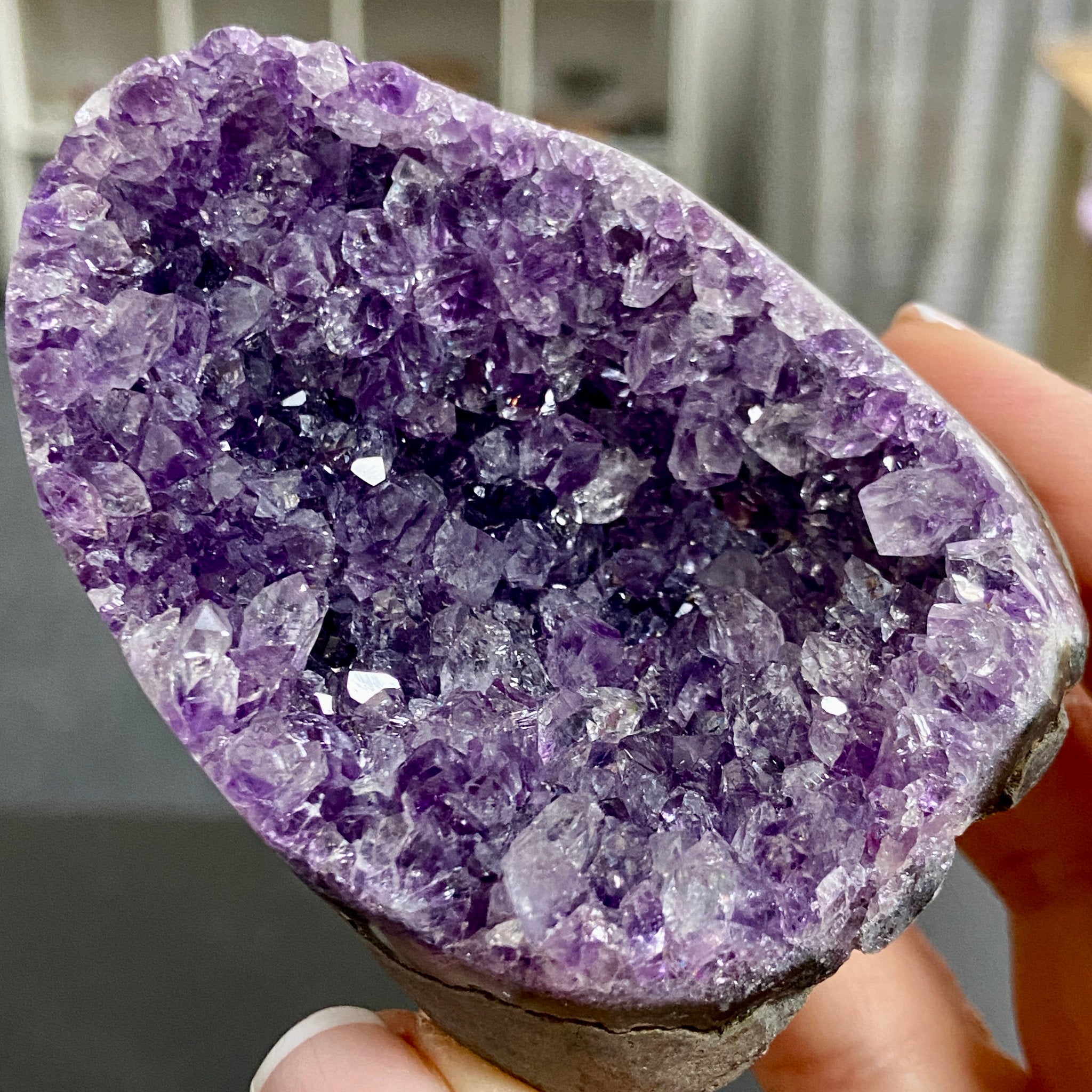 Uruguayan Amethyst Cut Base