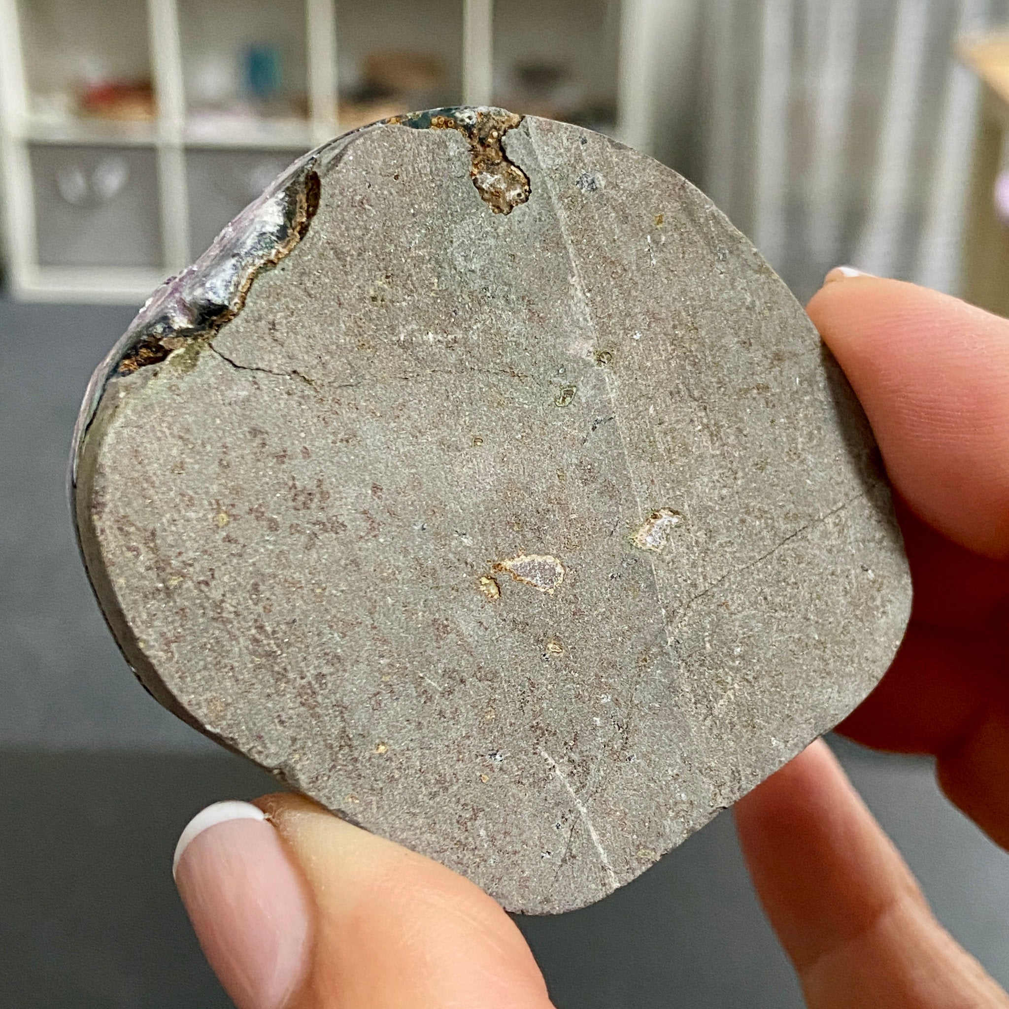 Uruguayan Amethyst Cut Base