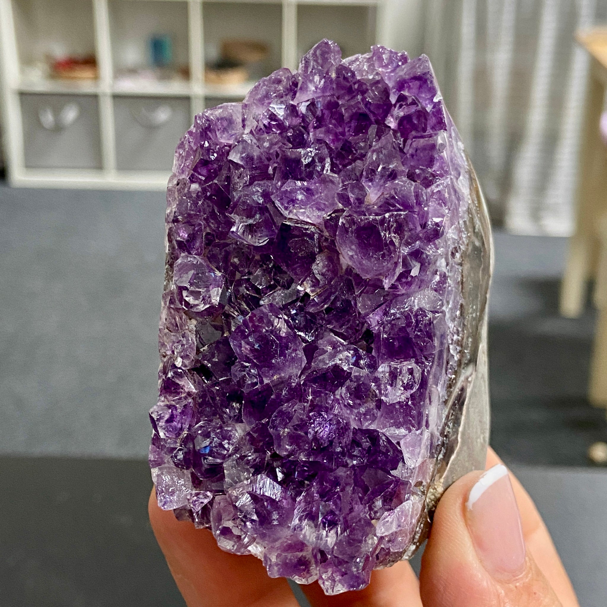 Uruguayan Amethyst Cut Base