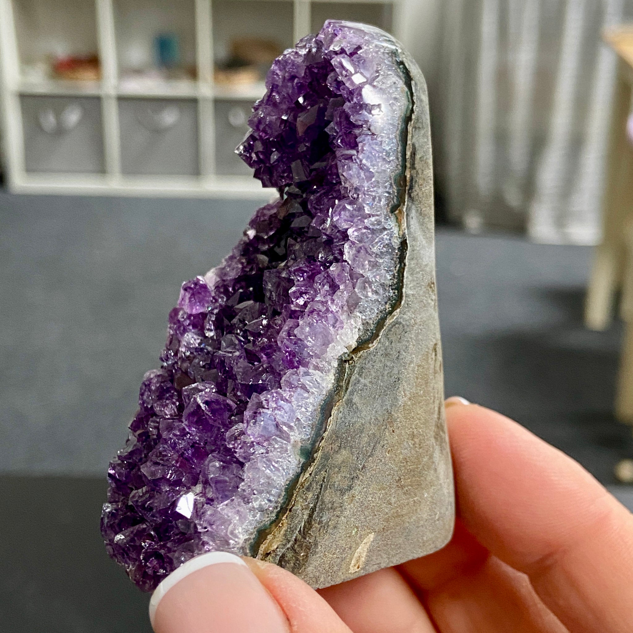 Uruguayan Amethyst Cut Base