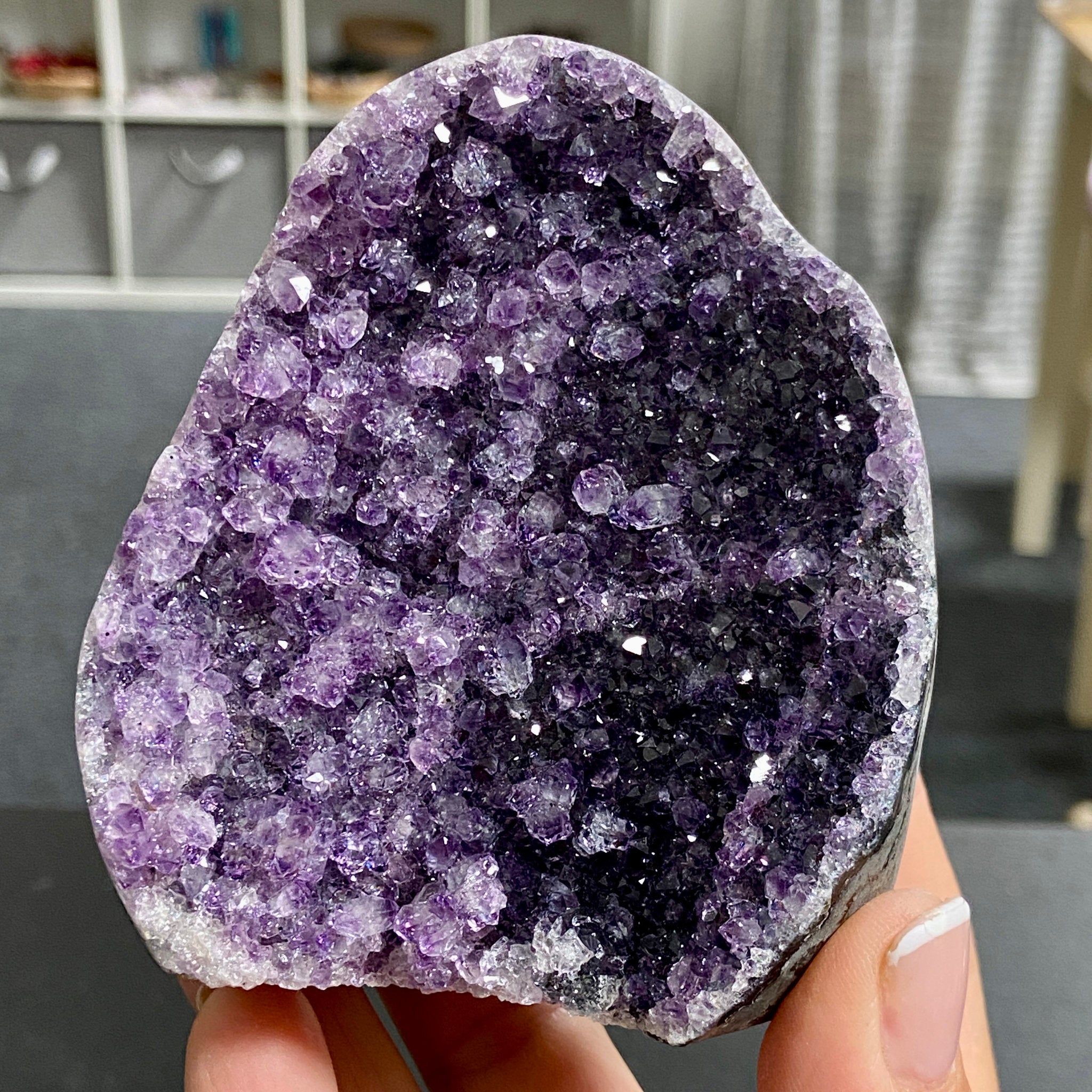 Uruguayan Amethyst Cut Base