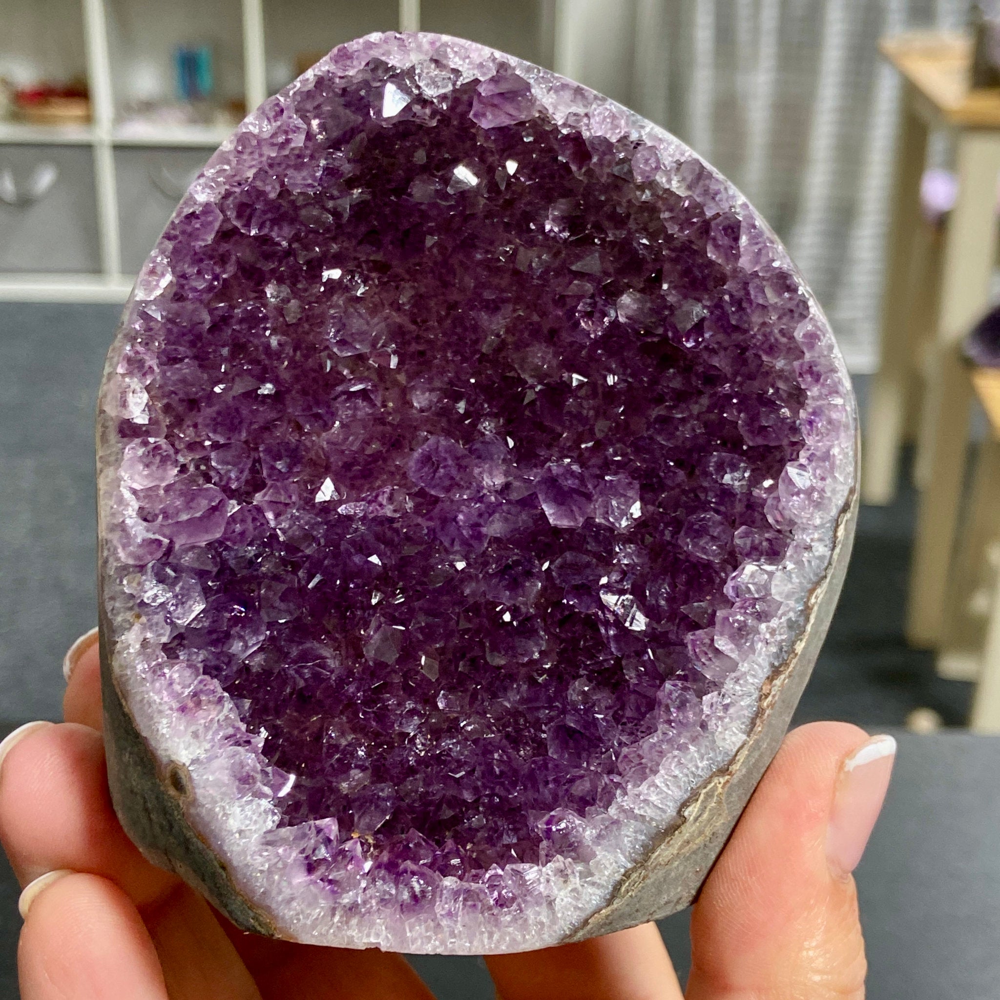 Uruguayan Amethyst Cut Base