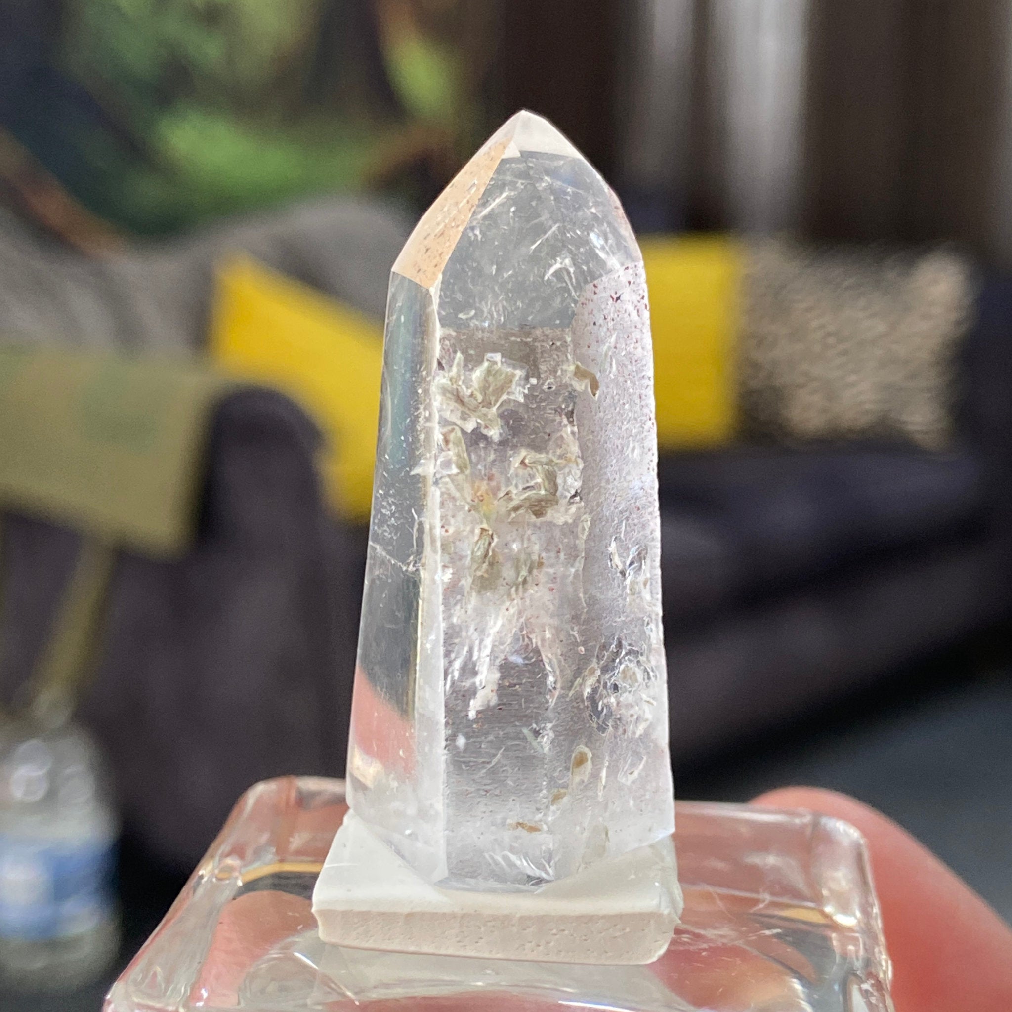 Harlequin & Mica Quartz Tower – Madagascar