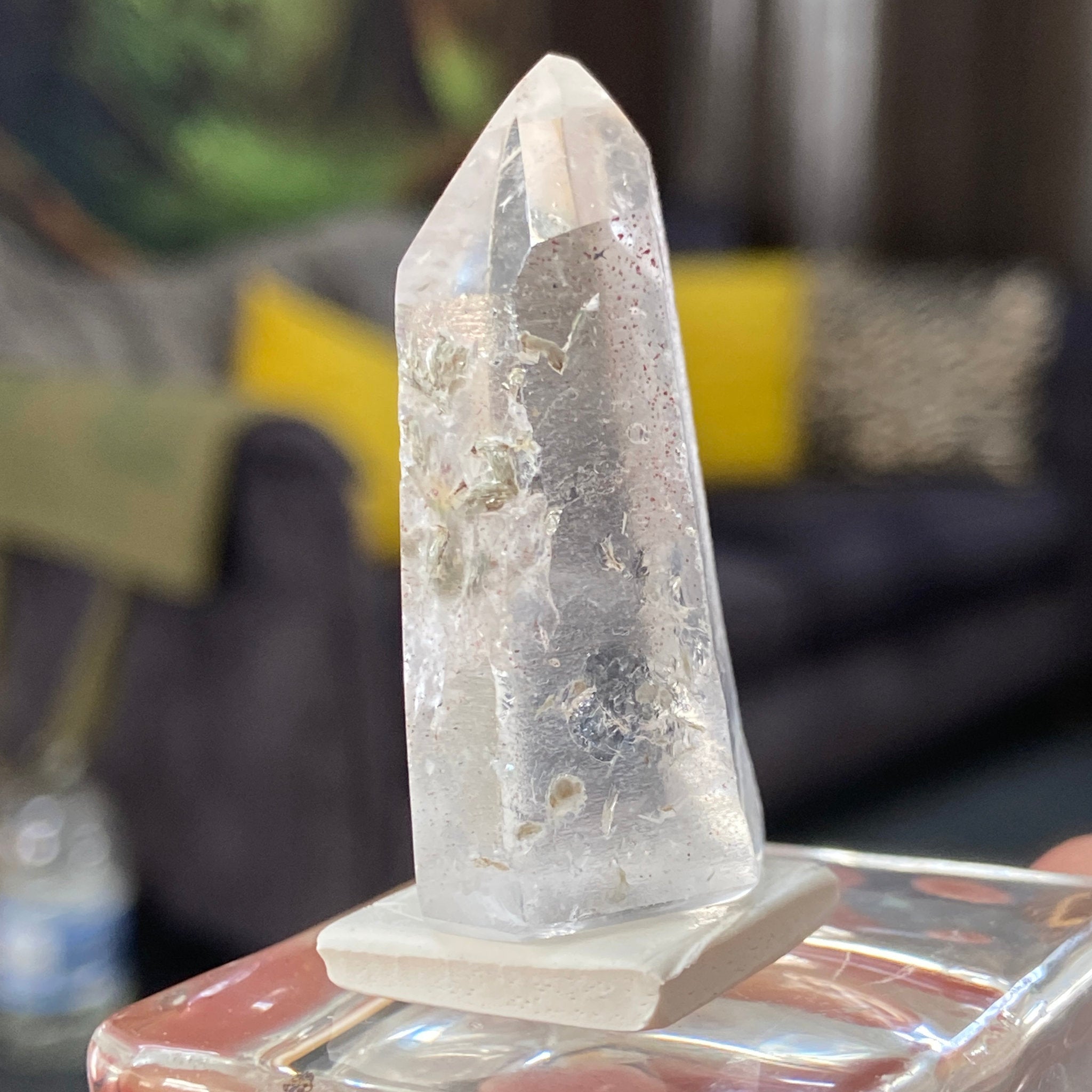 Harlequin & Mica Quartz Tower – Madagascar