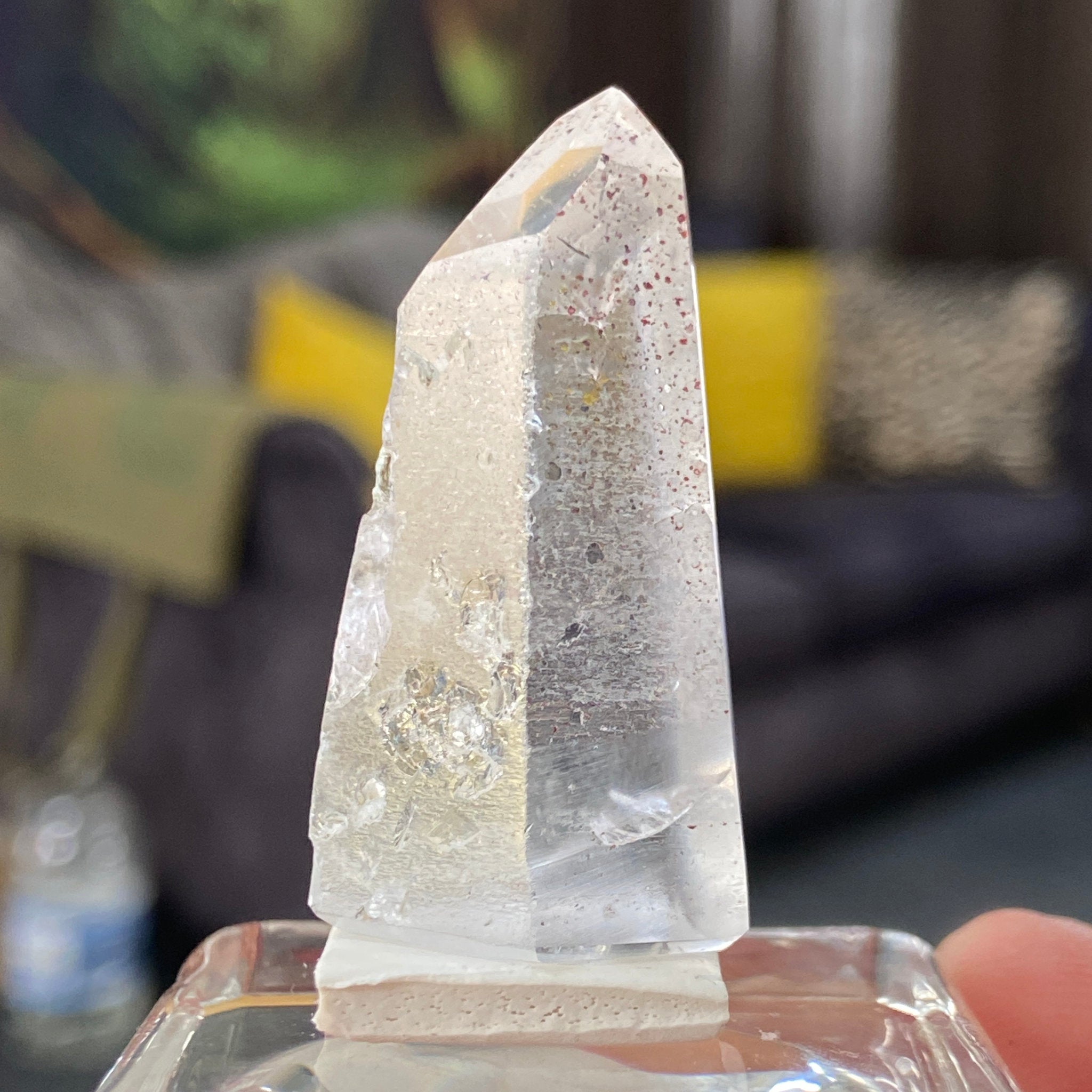 Harlequin & Mica Quartz Tower – Madagascar