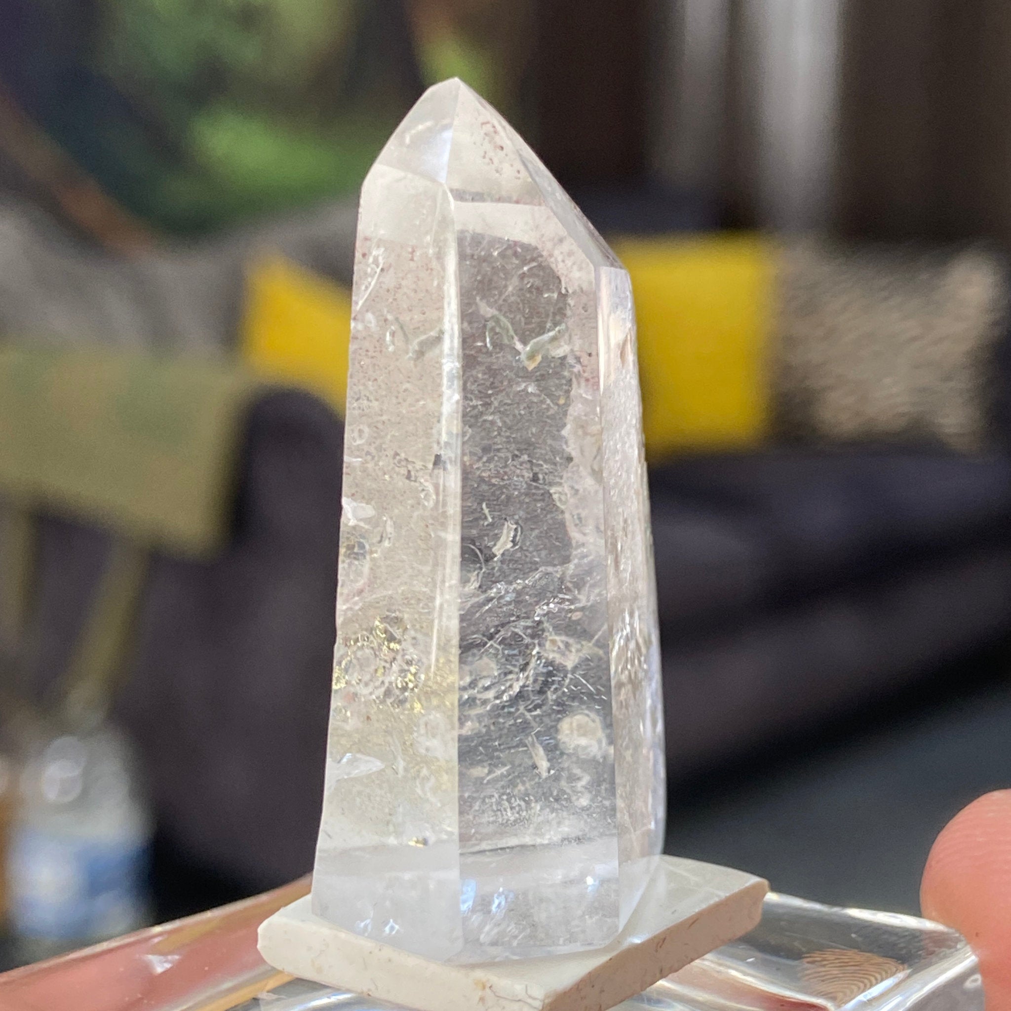 Harlequin & Mica Quartz Tower – Madagascar