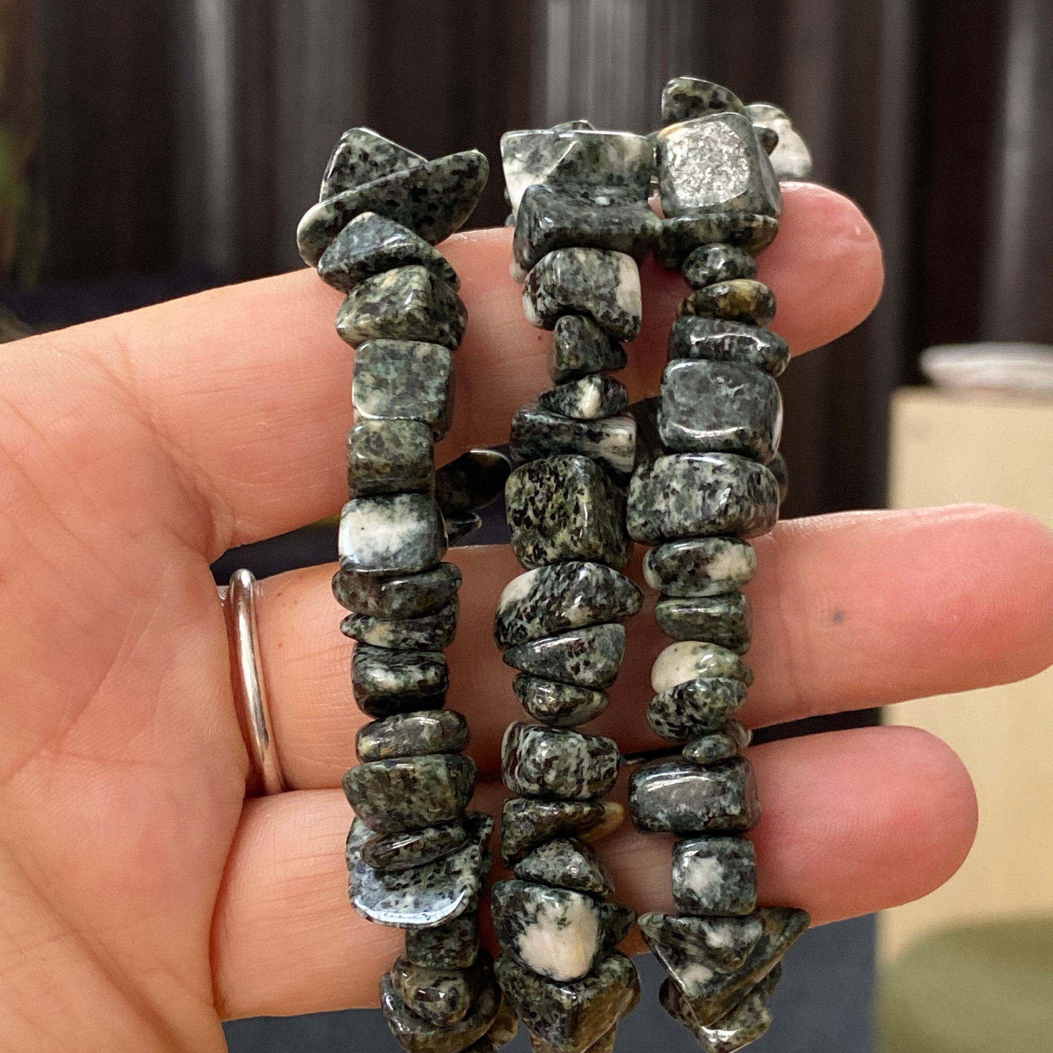 Preseli Bluestone Stretch Bracelet – Stonehenge - Wales