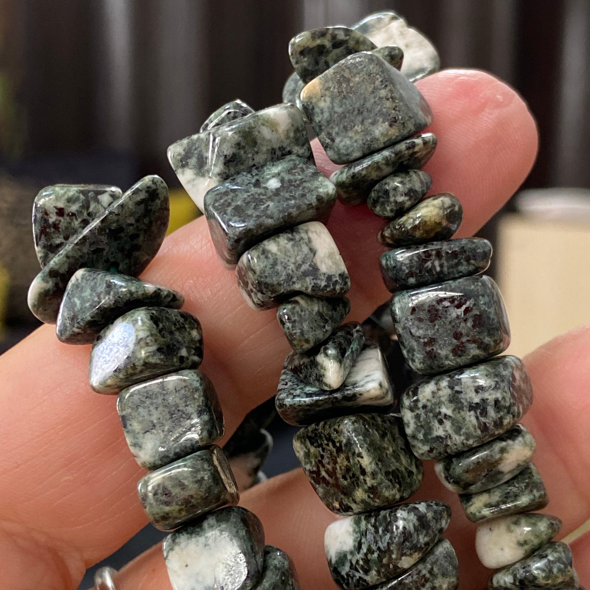 Preseli Bluestone Stretch Bracelet – Stonehenge - Wales