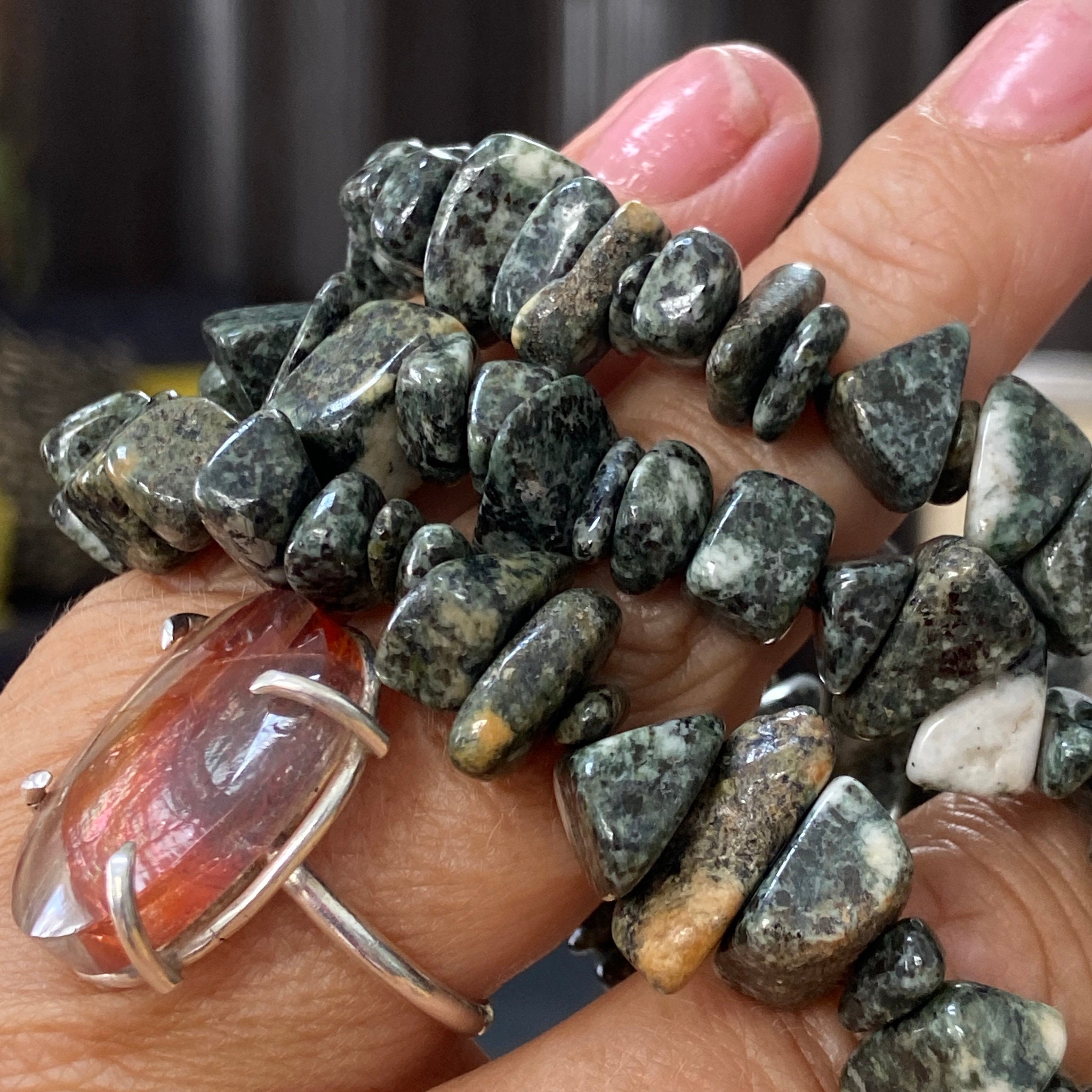 Preseli Bluestone Stretch Bracelet – Stonehenge - Wales
