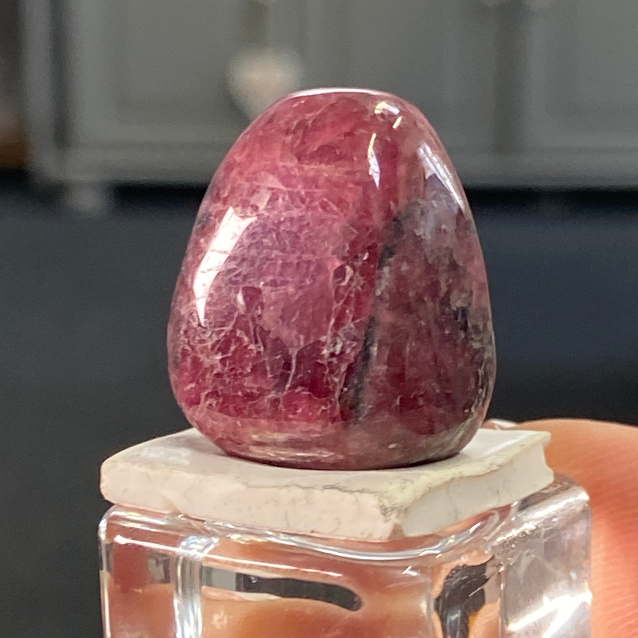 Rhodochrosite (AA Grade Tumbled) – Brazil