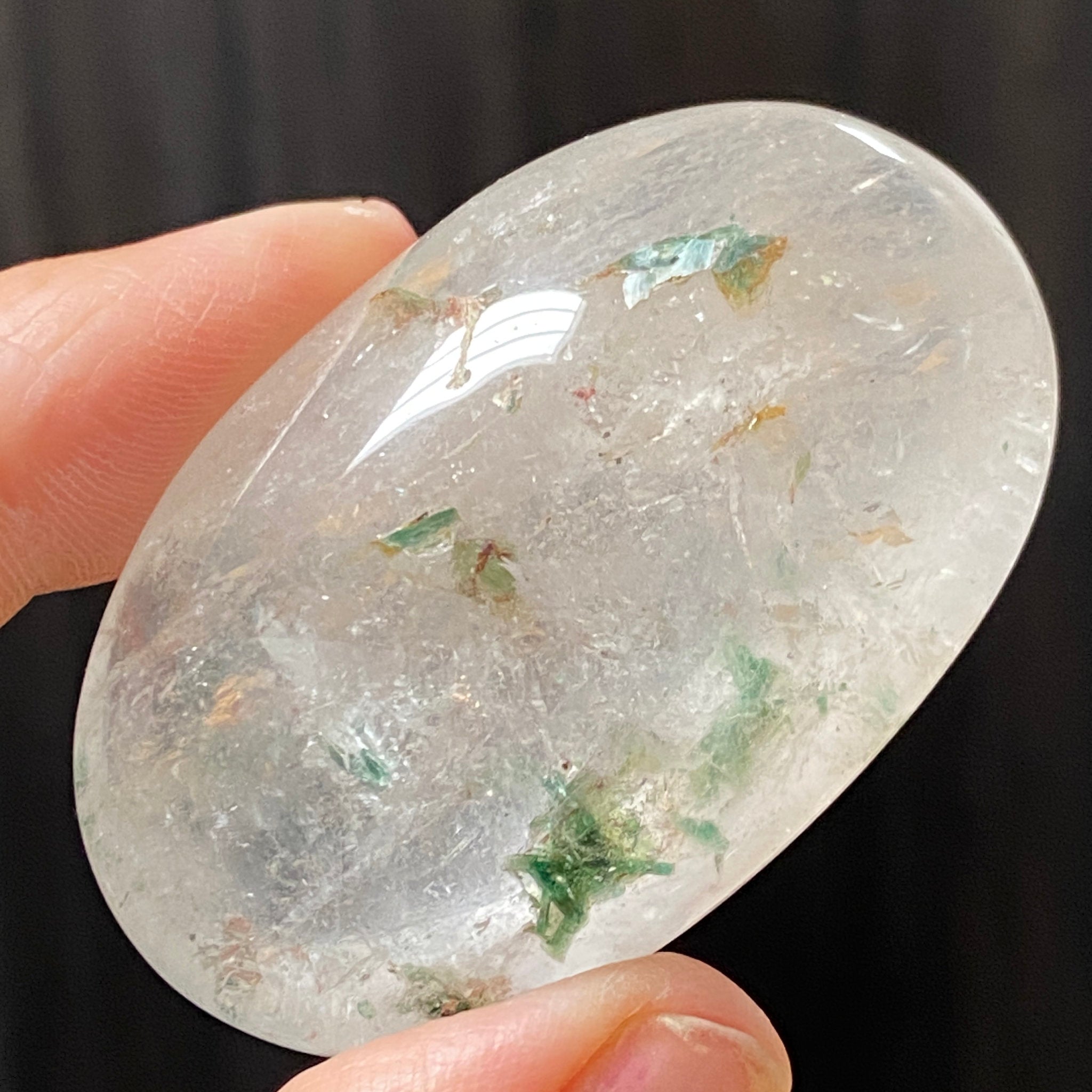 Quartz with Fuchsite Palmstone