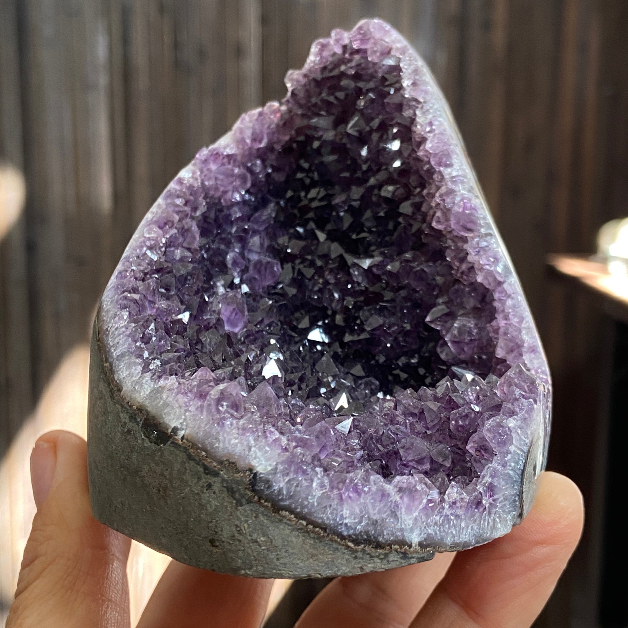 Uruguayan Amethyst Cut Base