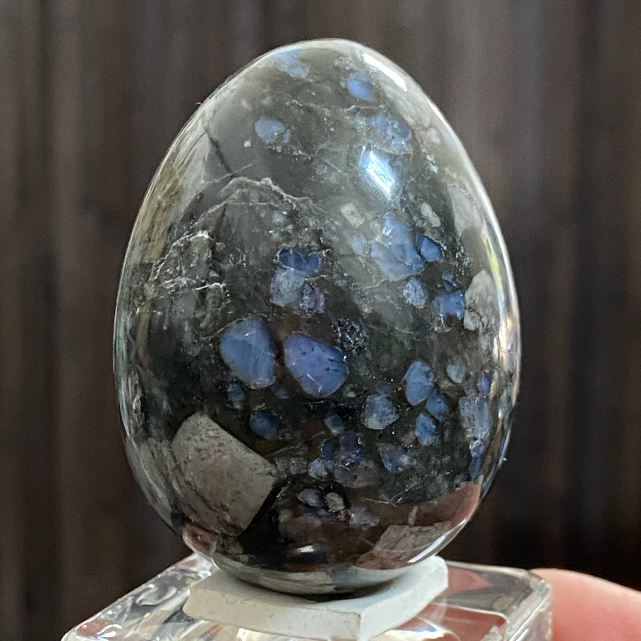Que Sera Crystal Egg