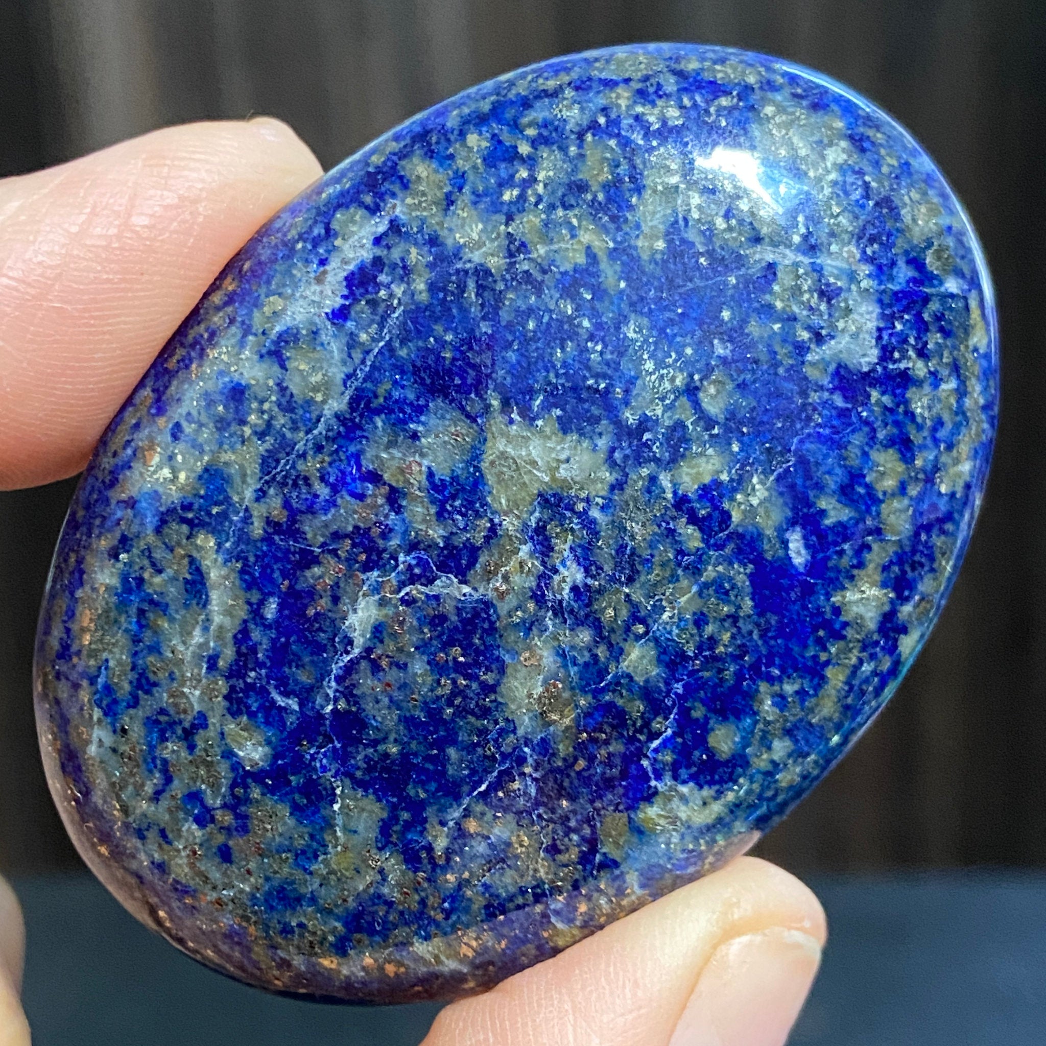 Lapis Lazuli Palmstone – Mine 4 - Afghanistan