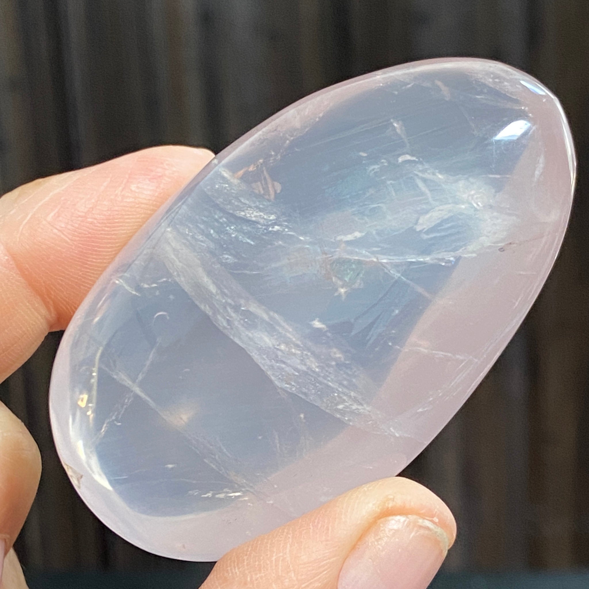 Mozambique Rose Quartz Palmstone with Single-Ray Asterism