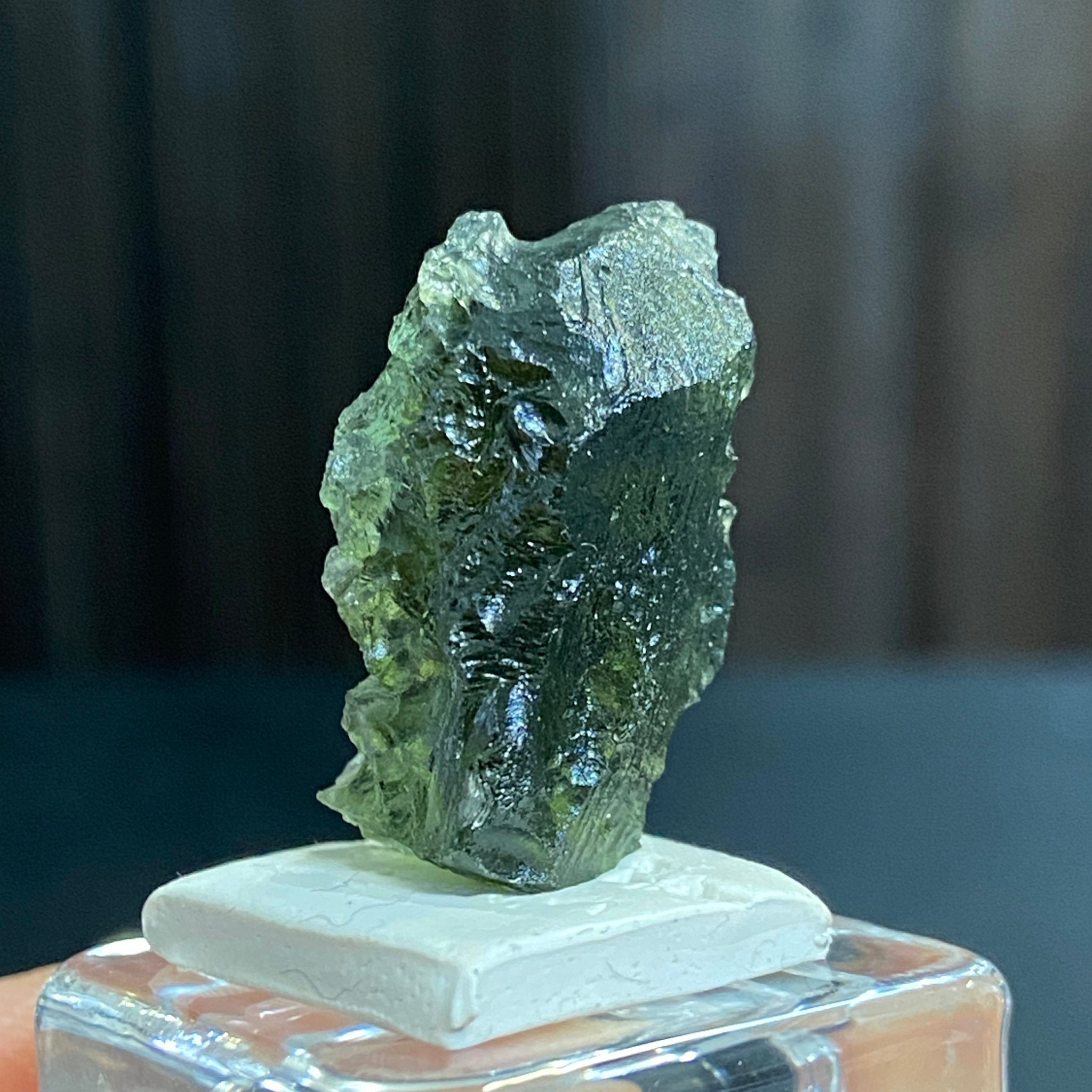 Pařez Moldavite – Vrábče, South Bohemia