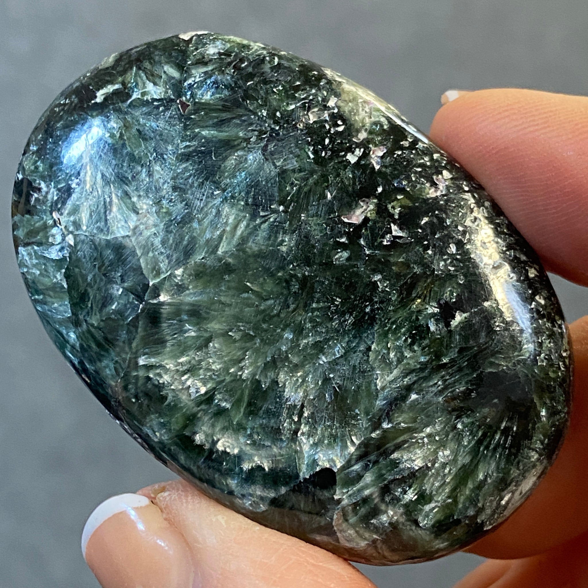 Seraphinite Palmstone – Russia