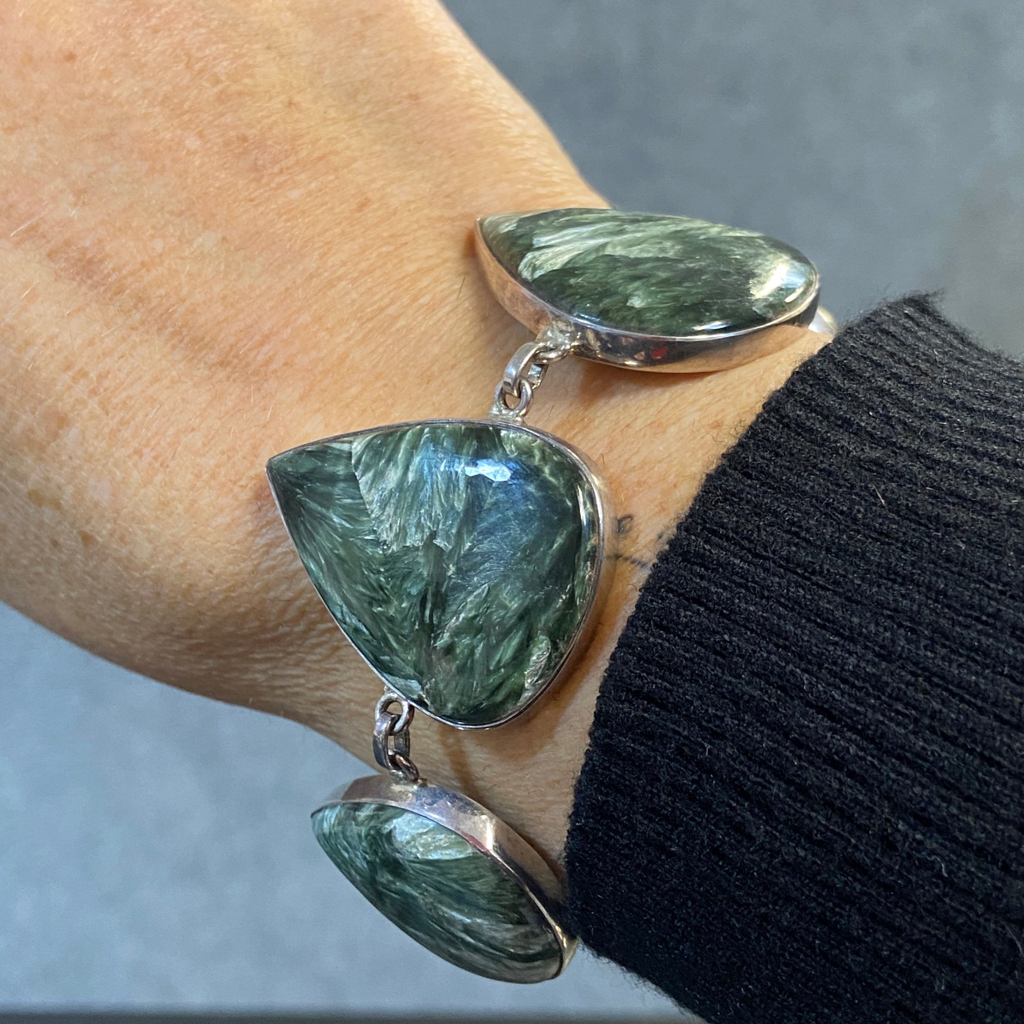Seraphinite Bracelet – Russia