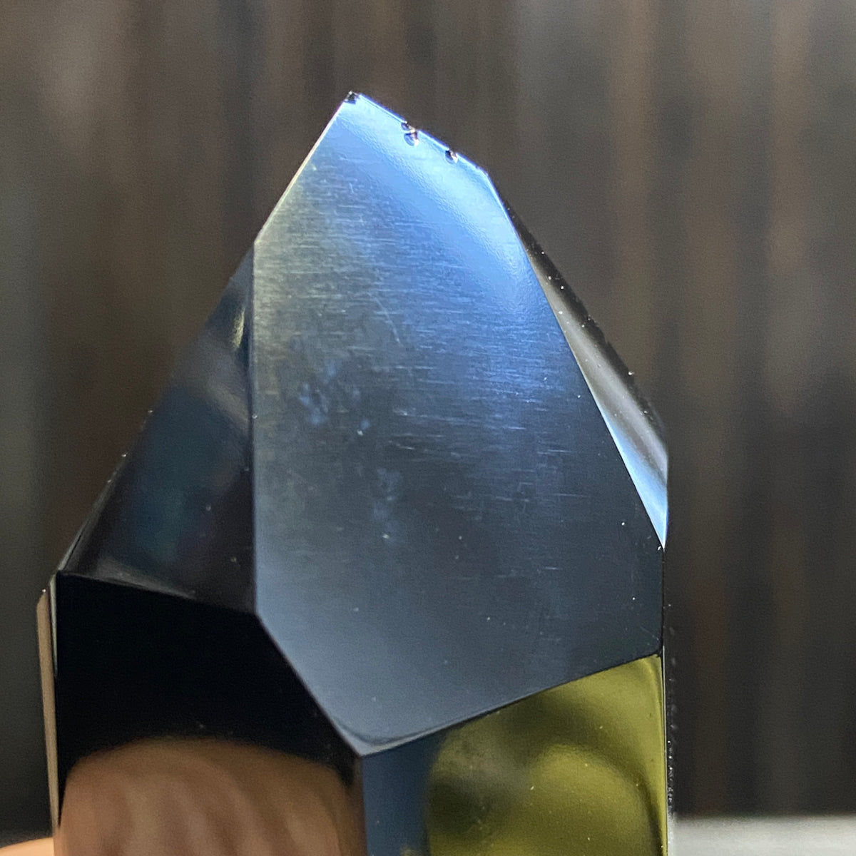 Black Obsidian Standing Tower – Mexico