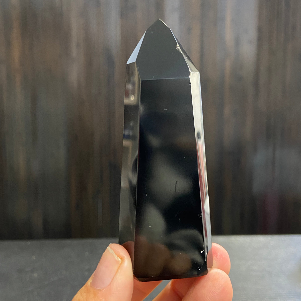Black Obsidian Standing Tower – Mexico