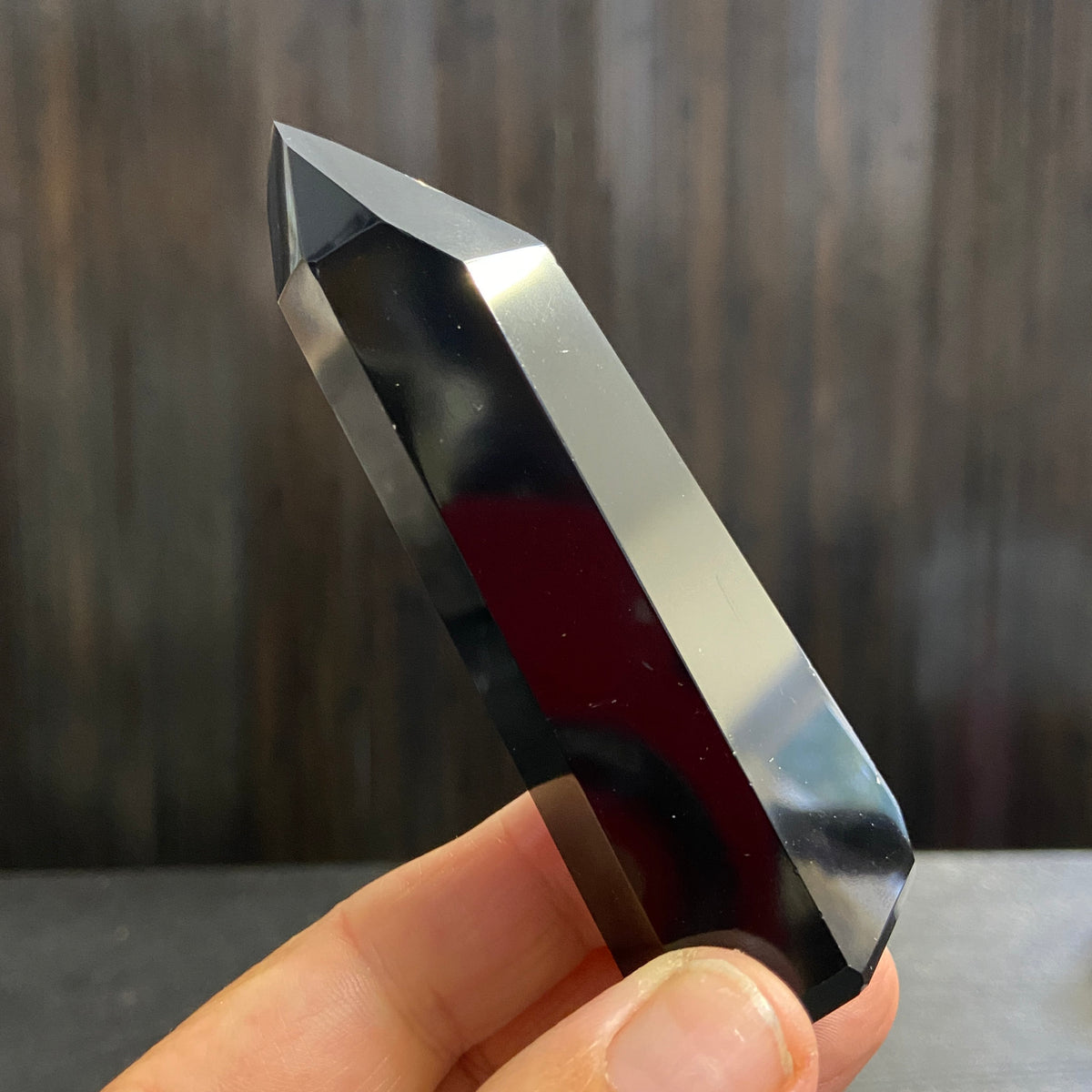 Black Obsidian Standing Tower – Mexico