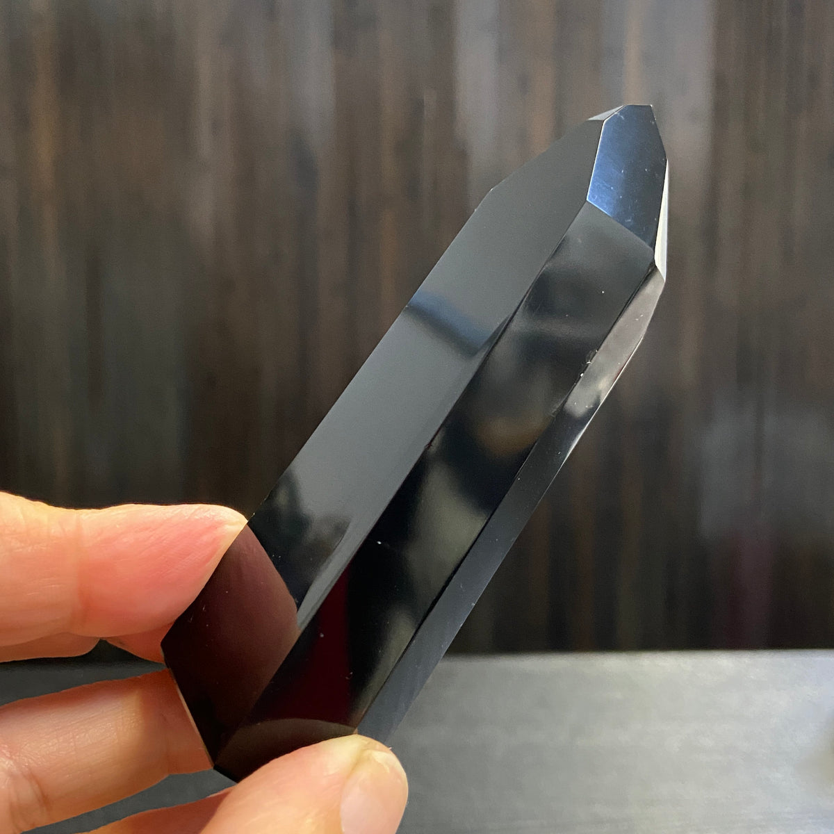 Black Obsidian Standing Tower – Mexico