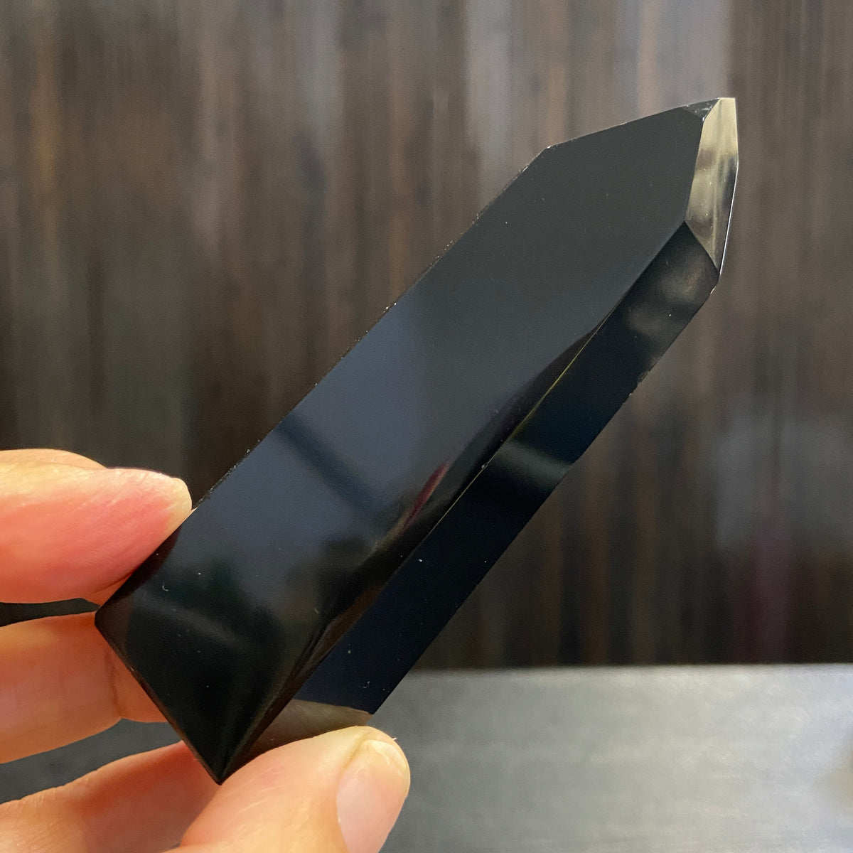 Black Obsidian Standing Tower – Mexico