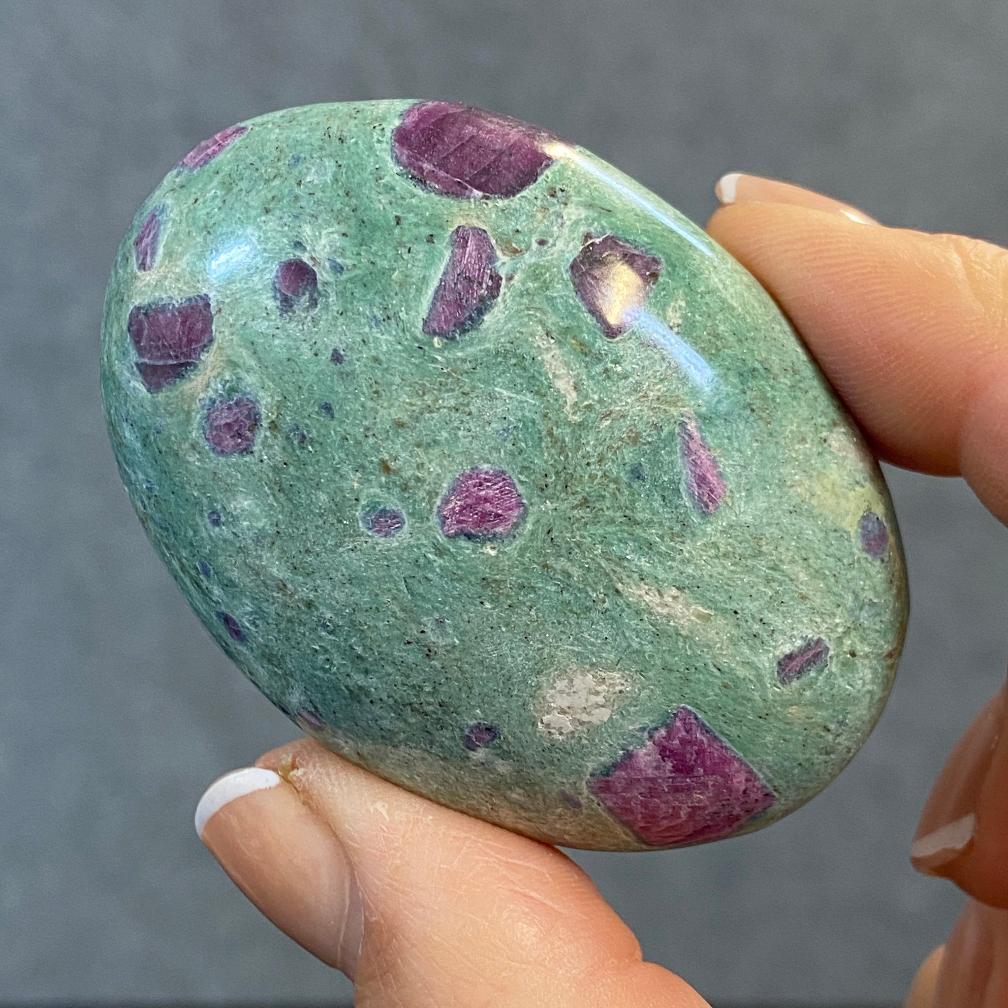 Ruby Fuchsite Palmstone – India