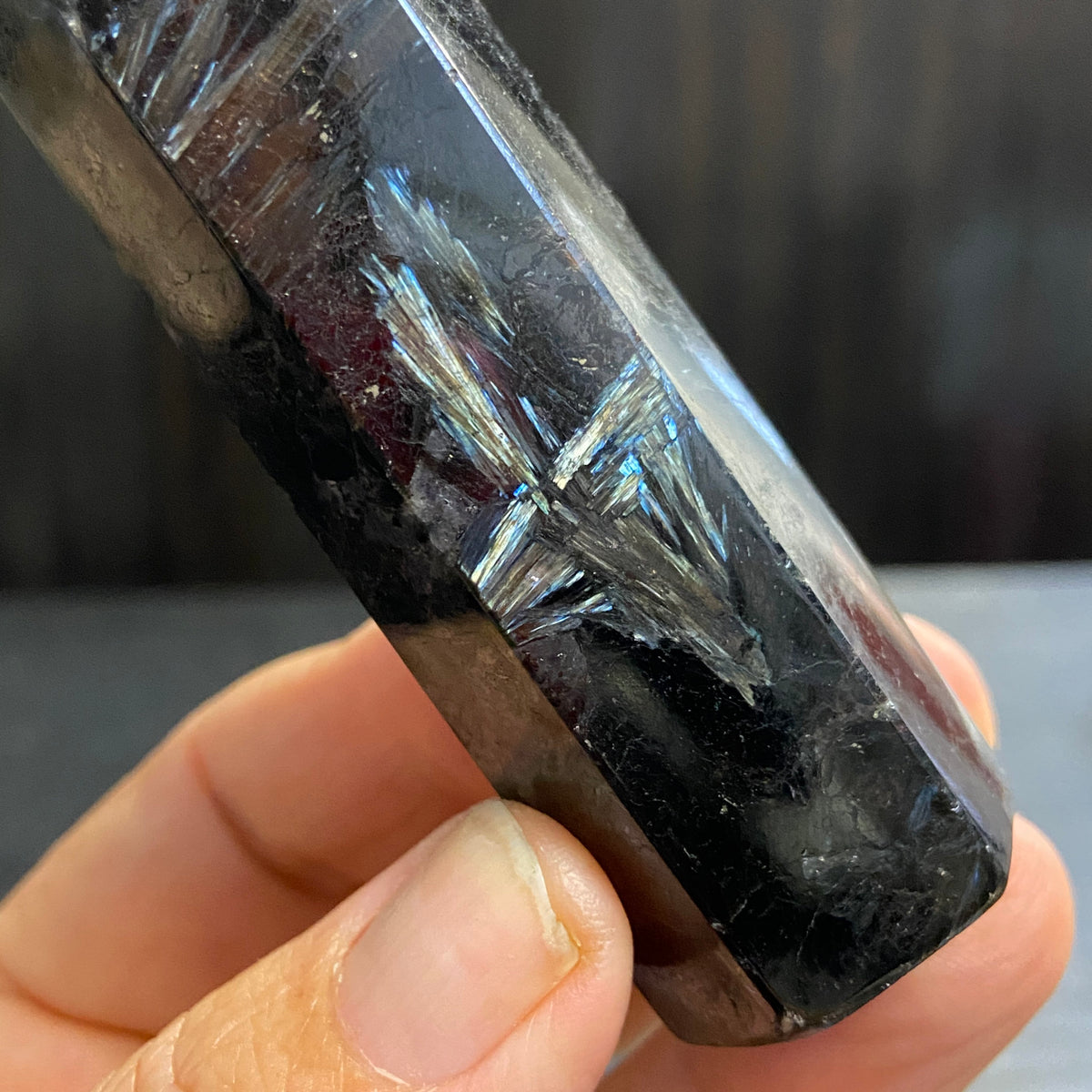 Arfvedsonite Generator – Greenland