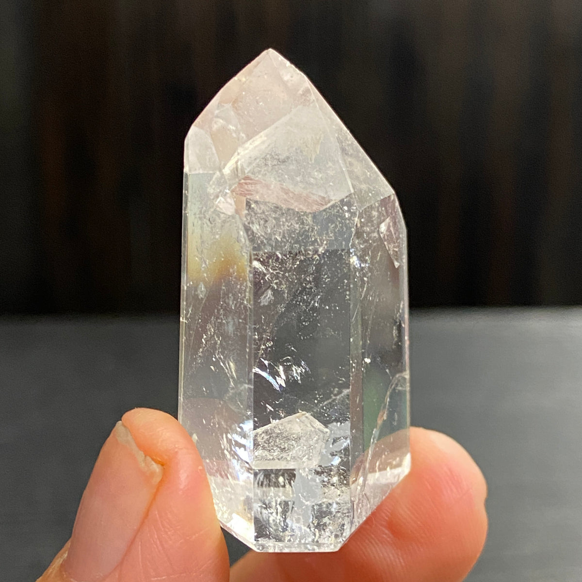 Manifestation Clear Quartz Standing Point – Madagascar