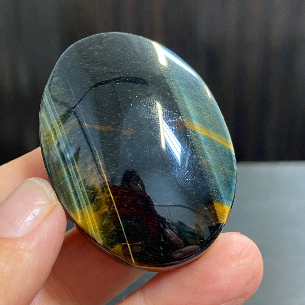 Premium Tigers Eye Palmstone