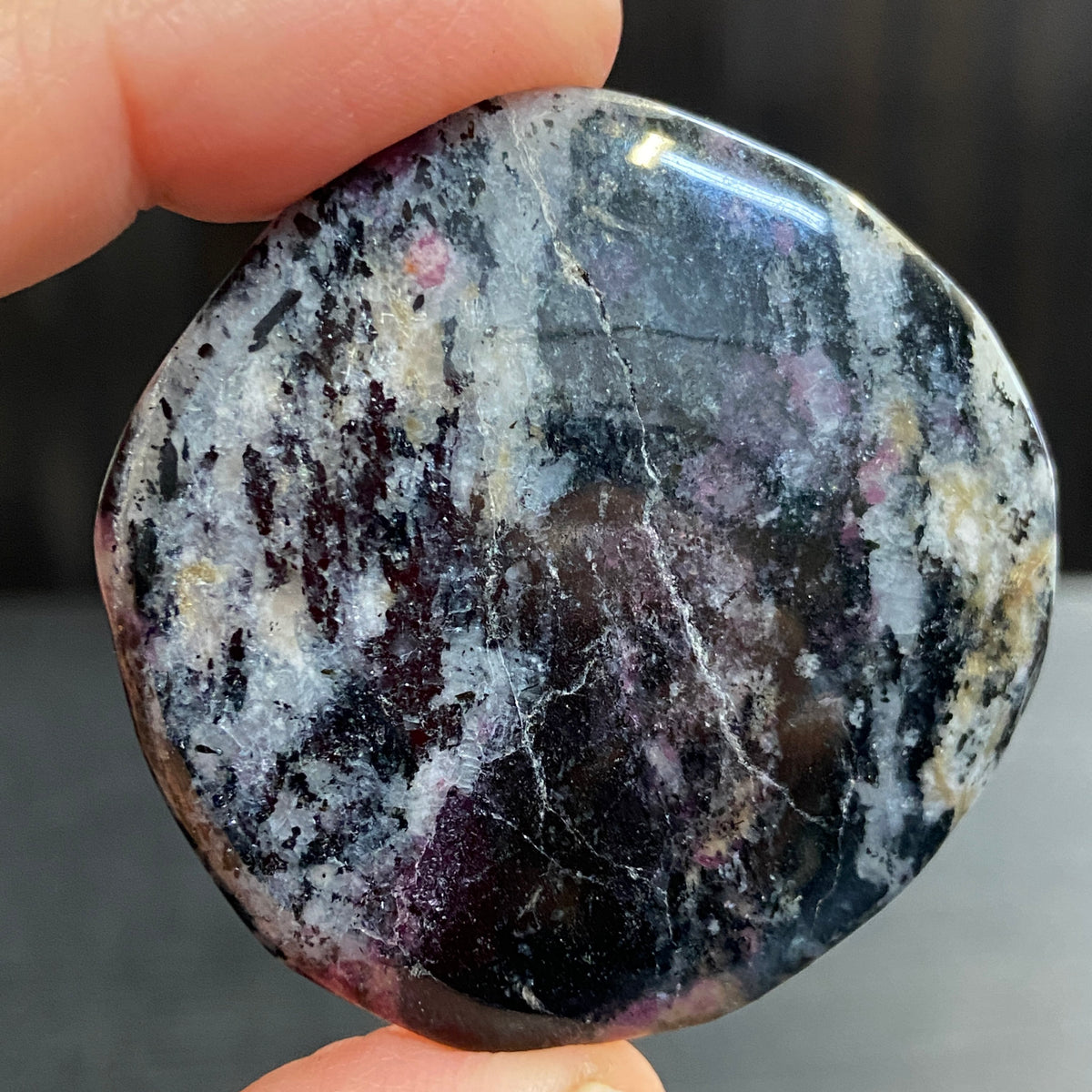 Eudialyte Palmstone – Sweden
