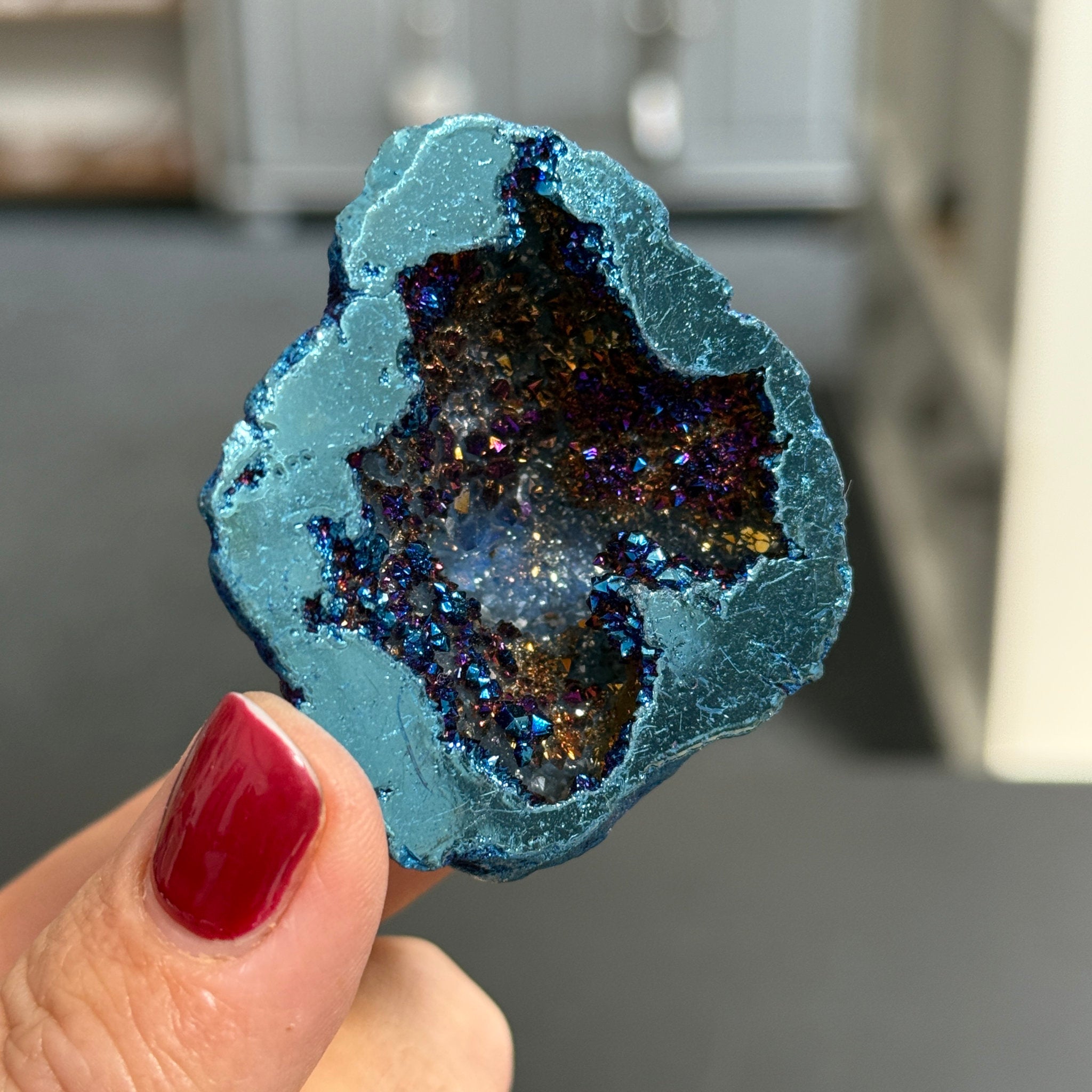 Peacock Aura Quartz Geode