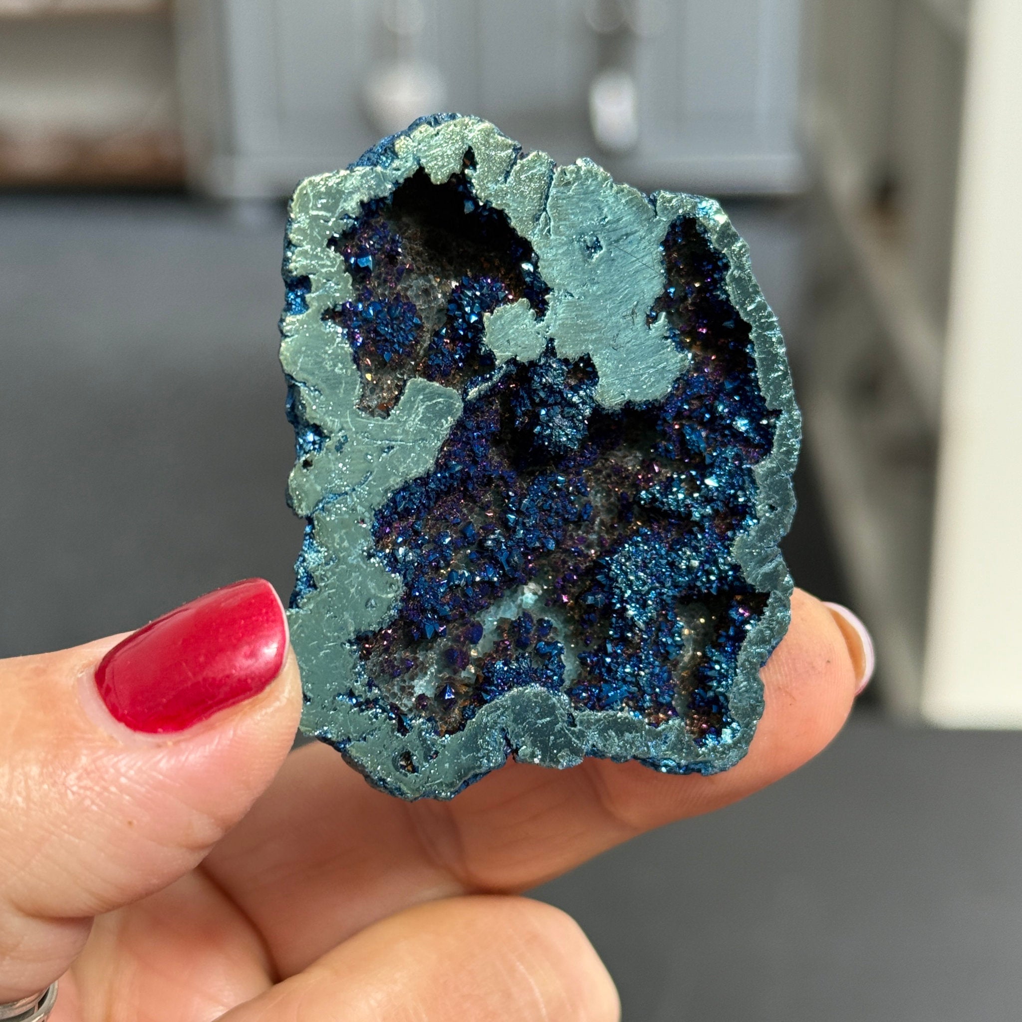 Peacock Aura Quartz Geode