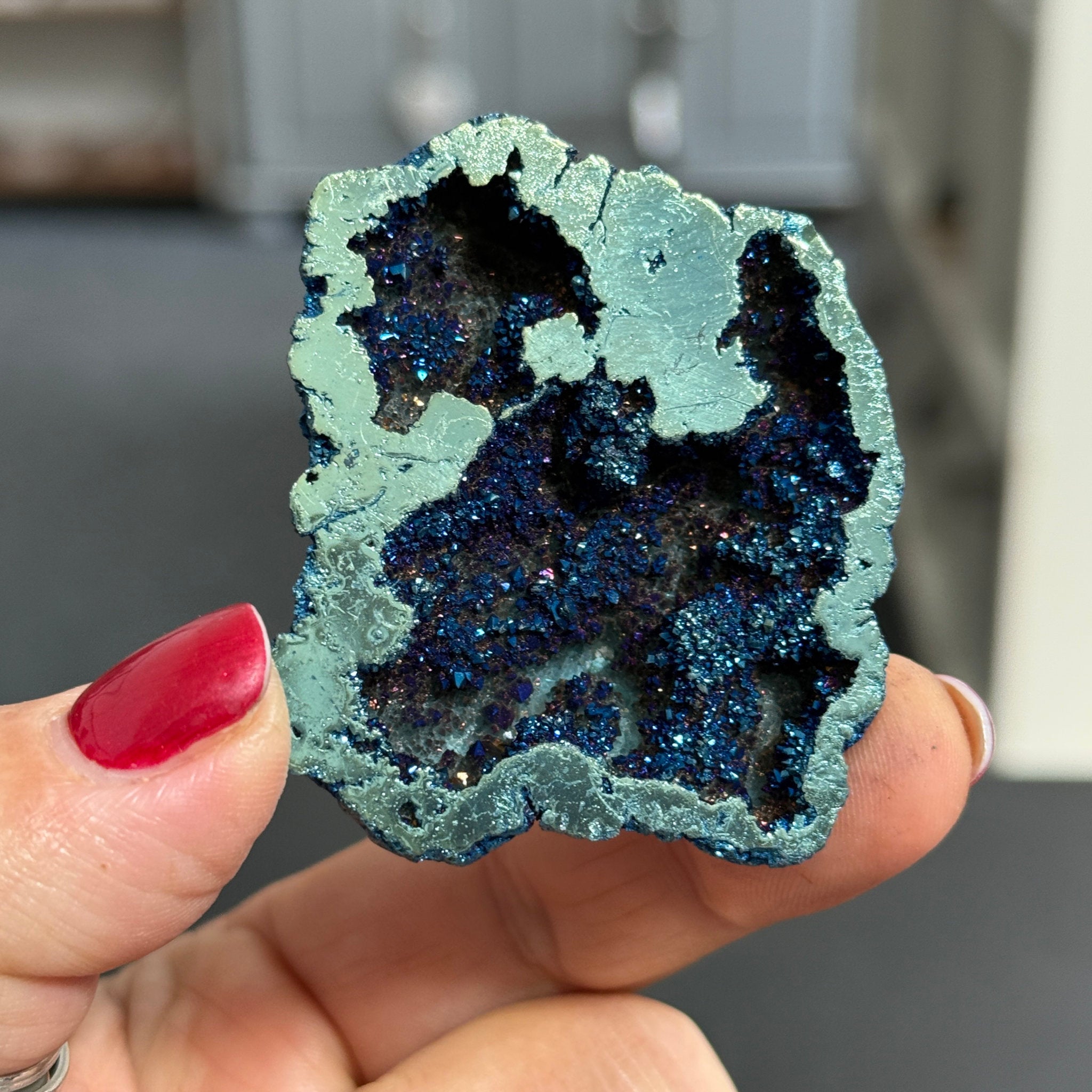 Peacock Aura Quartz Geode