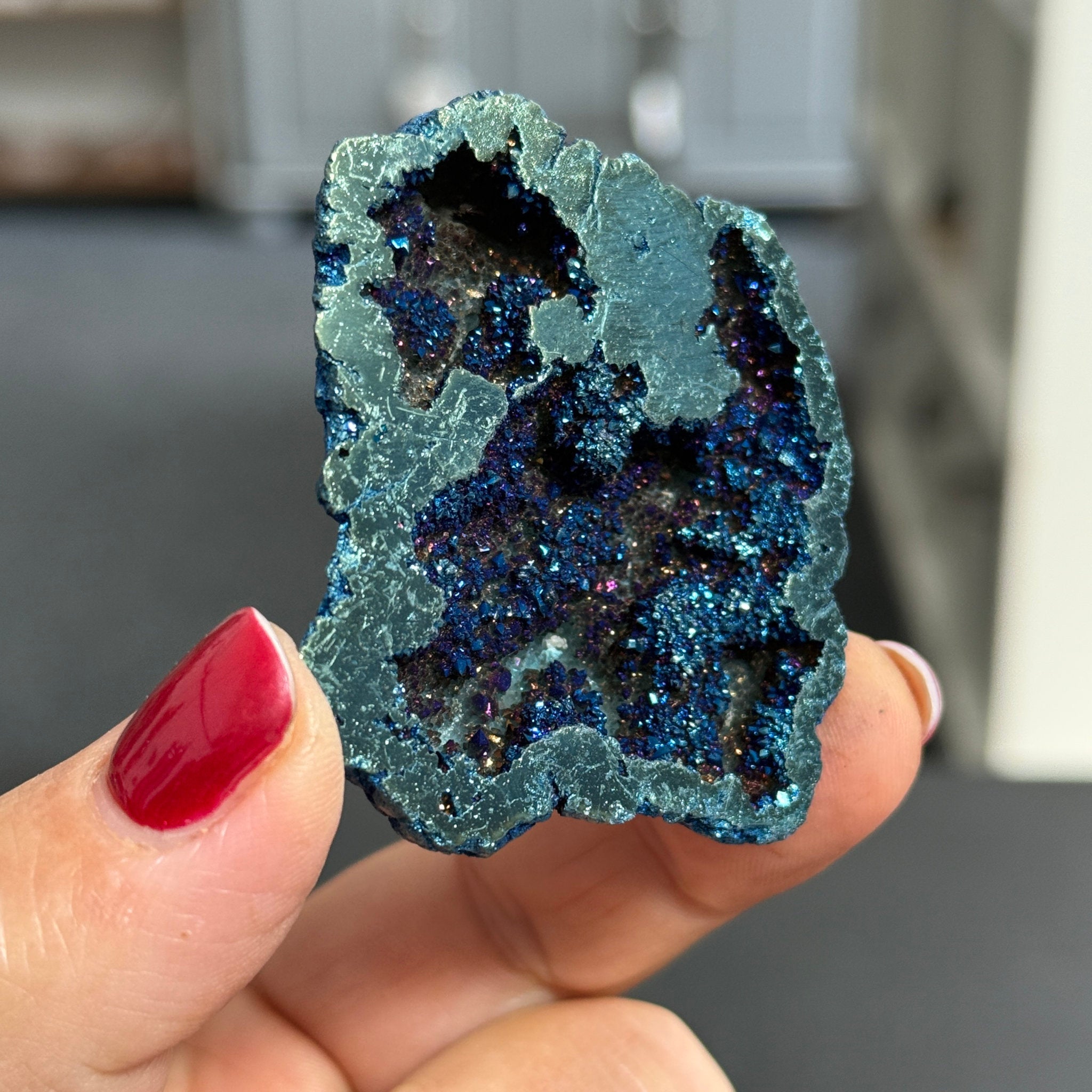 Peacock Aura Quartz Geode