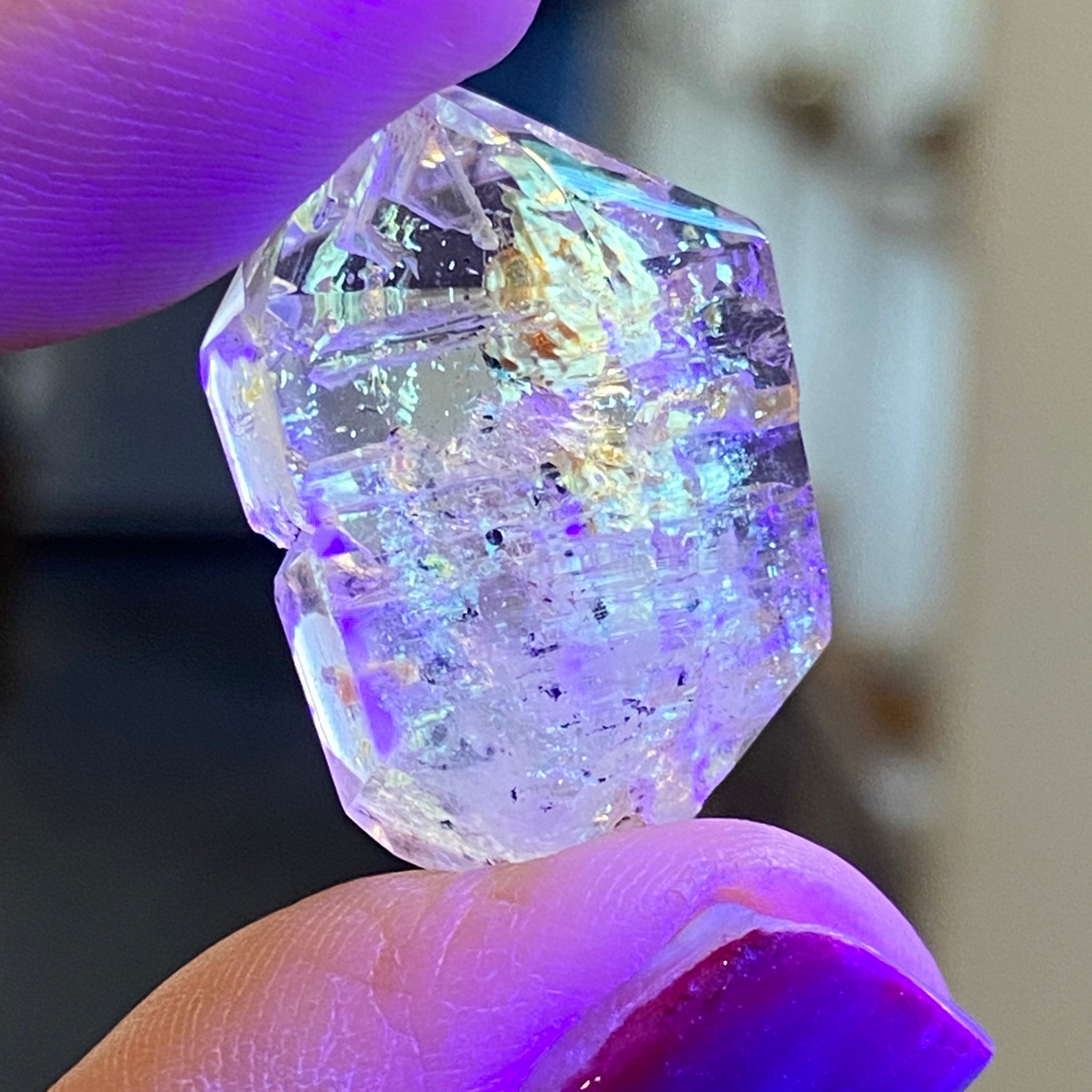 Firefly Quartz – Double Terminated Enhydro Quartz