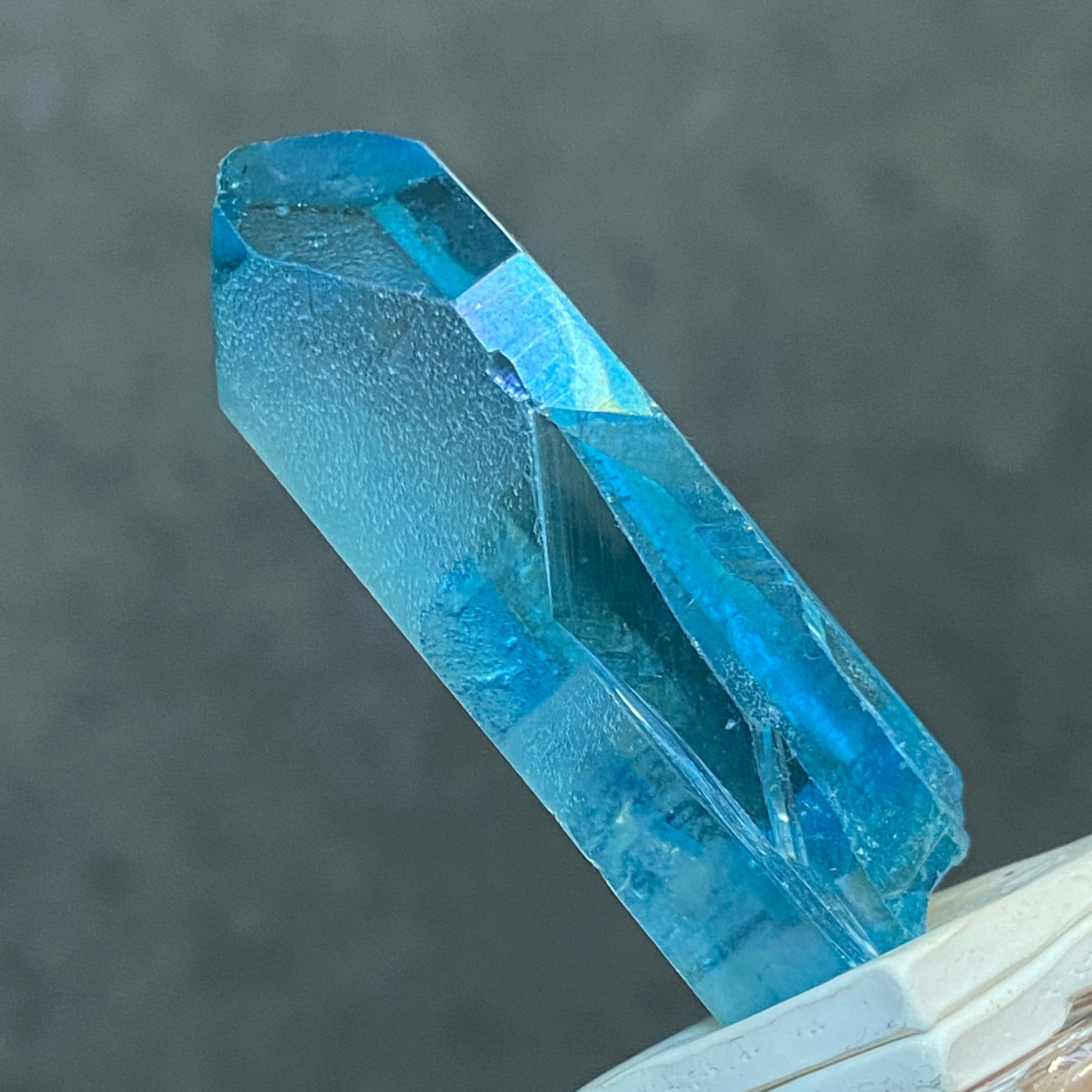 Aqua Aura Starbrary Quartz – Brazil - Castle Rocks Cornwall