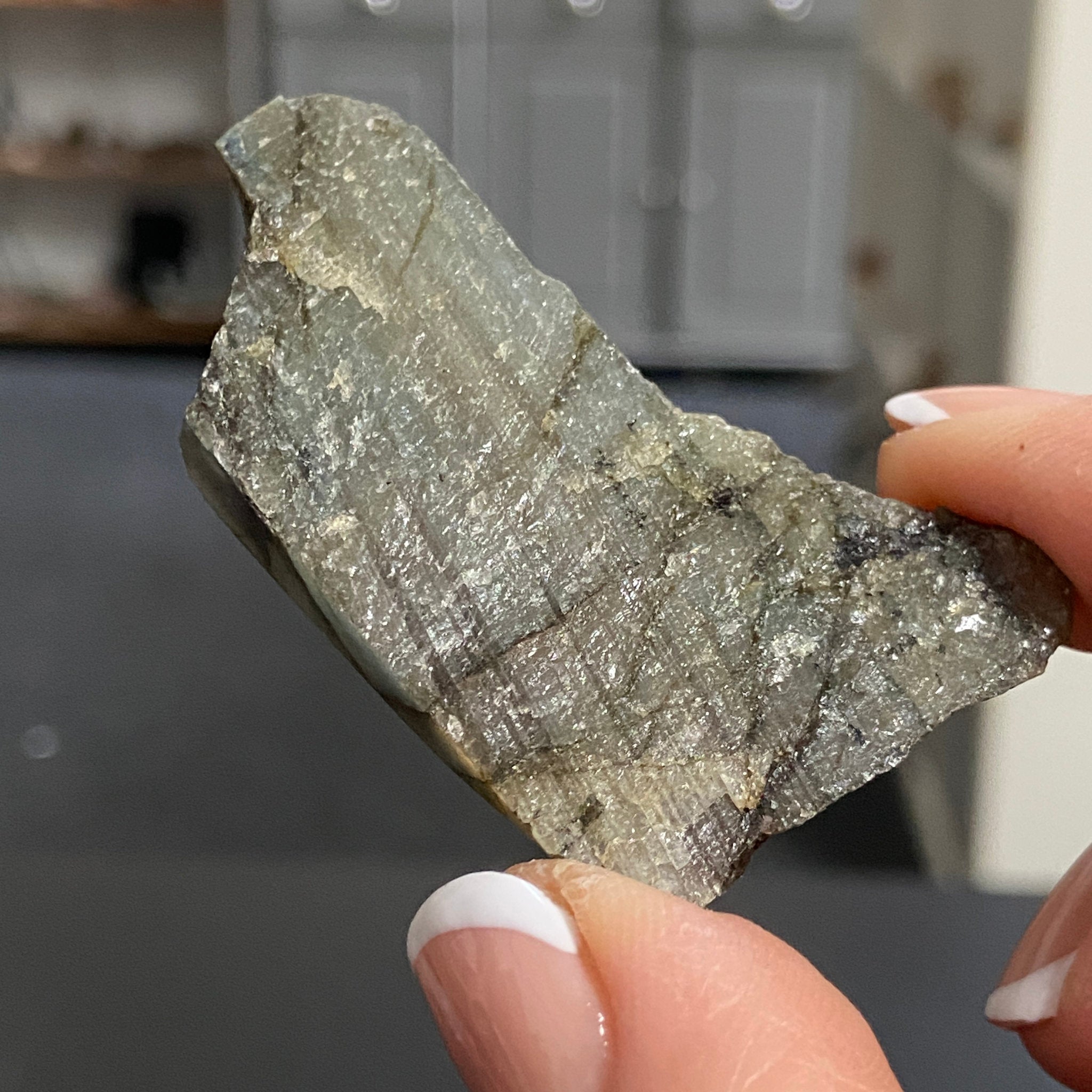 Madagascan Labradorite Slice – New Beginnings & Intuition - Castle Rocks Cornwall