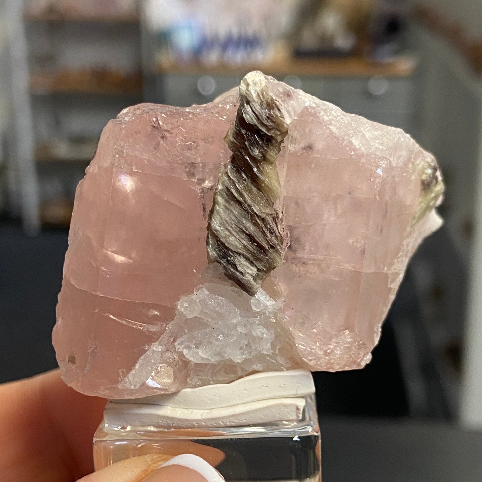 Natural Morganite Crystal – Brazil - Castle Rocks Cornwall
