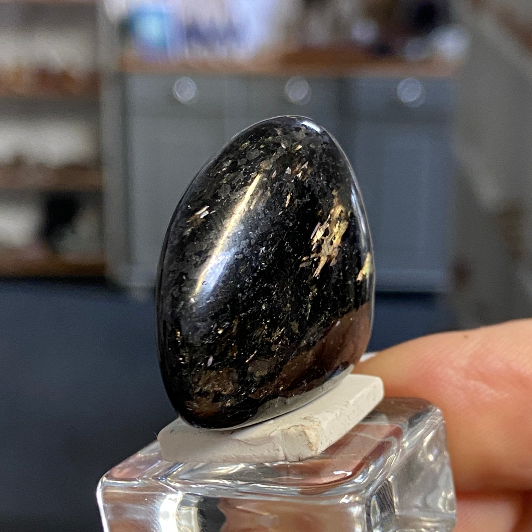 The Best Nuummite from Greenland - Tumbled Stone - AAA - Castle Rocks Cornwall