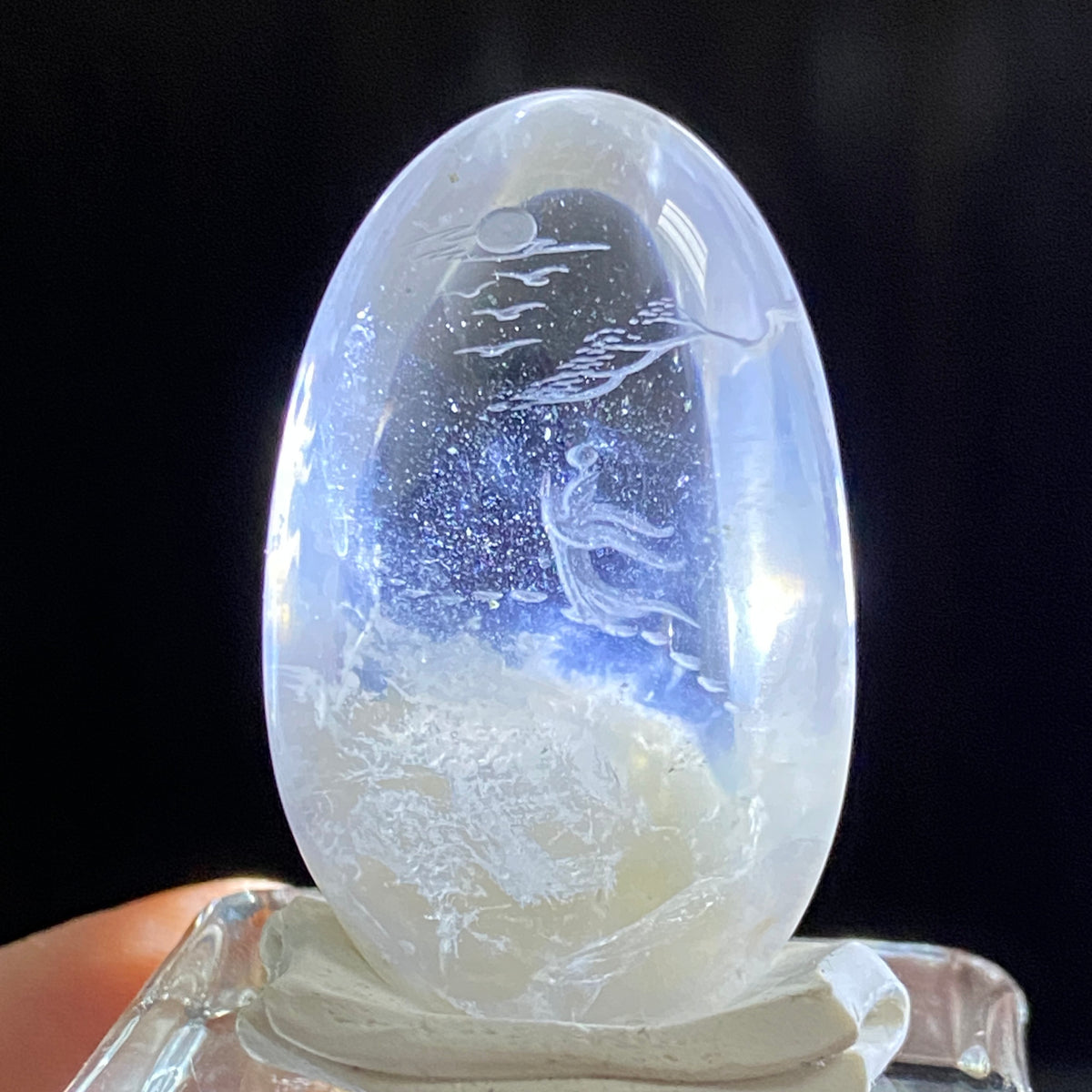 Celestial Steps in the Snow — AAA Diamond-Etched Clear Landscape Quartz
