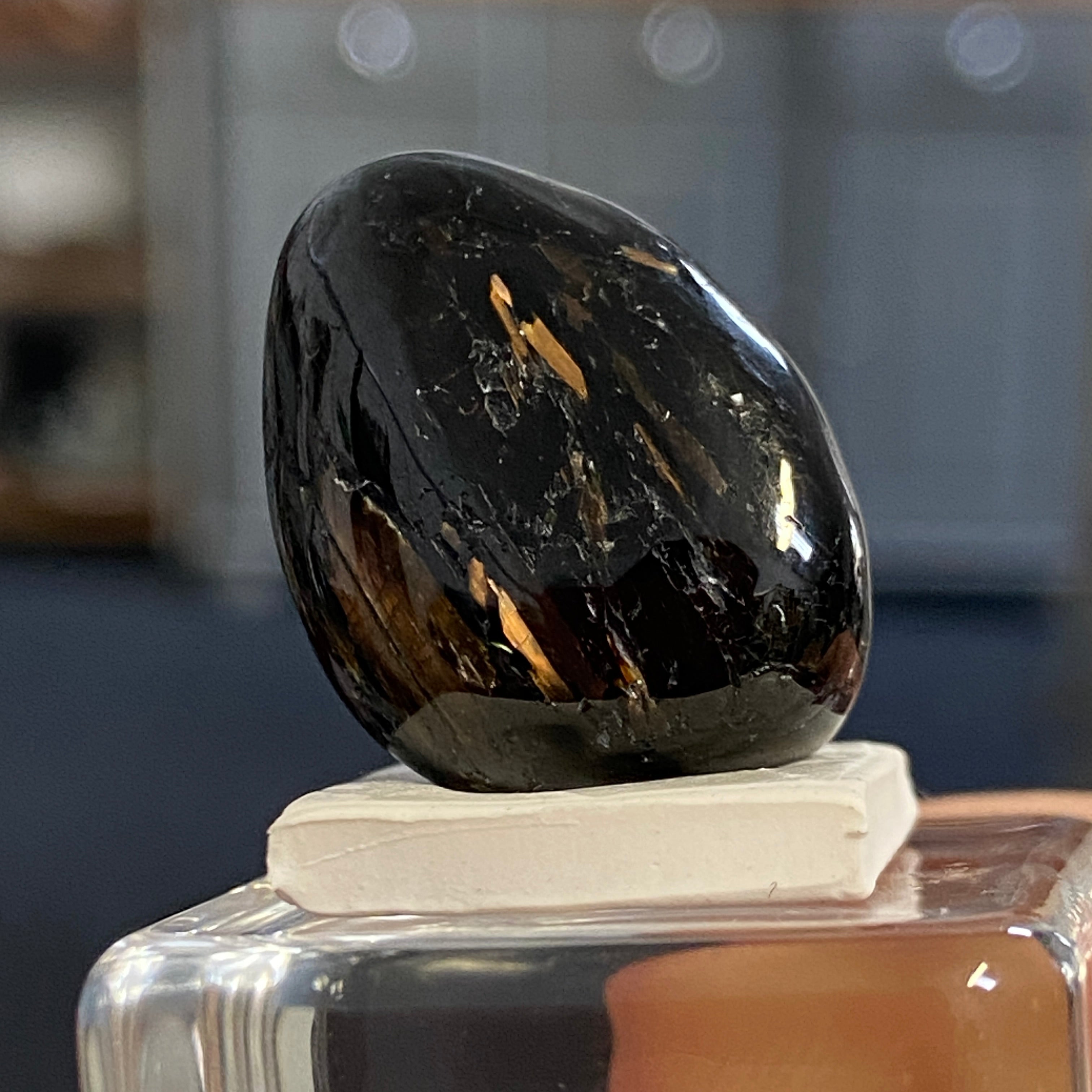 The Best Nuummite from Greenland - Tumbled Stone - AAA