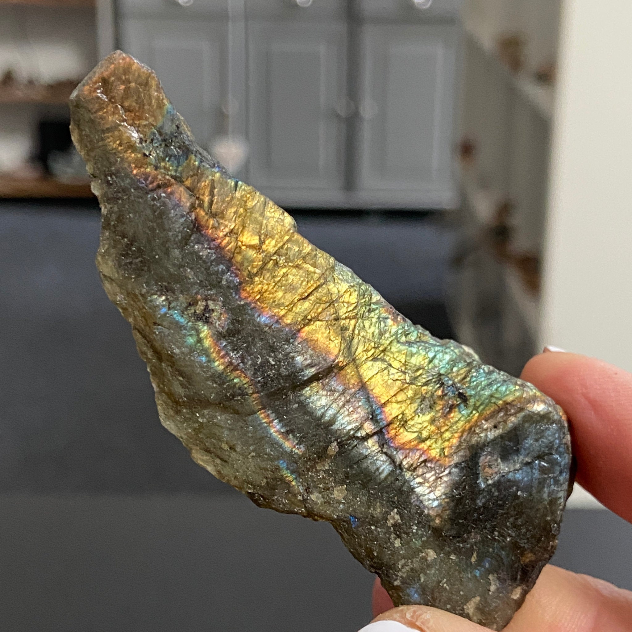 Madagascan Labradorite Slice – New Beginnings & Intuition
